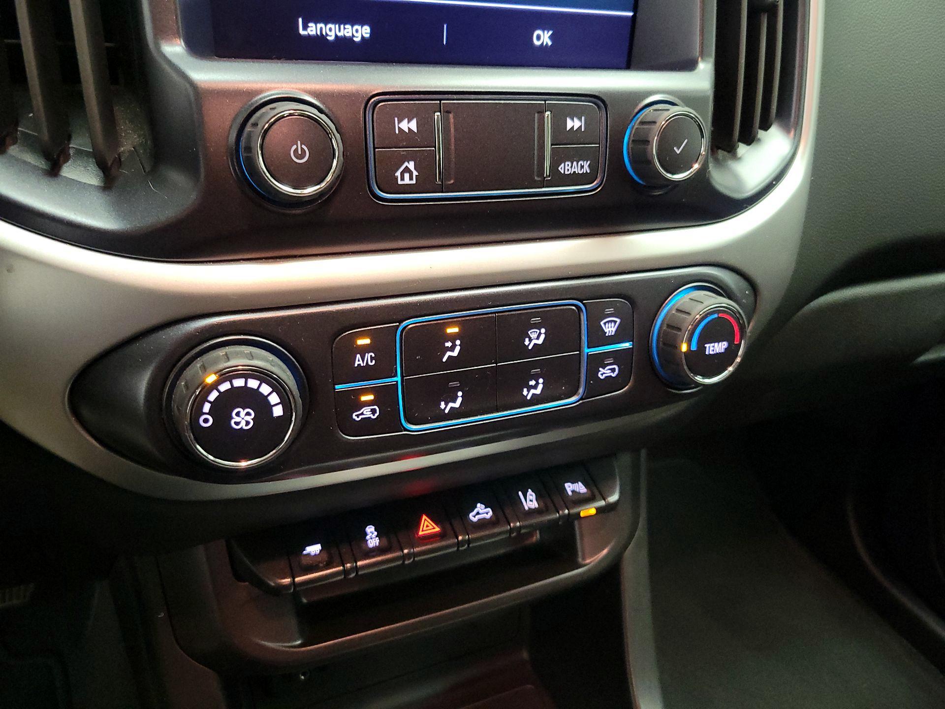 Thumbnail: 2021 Chevrolet Colorado - 16