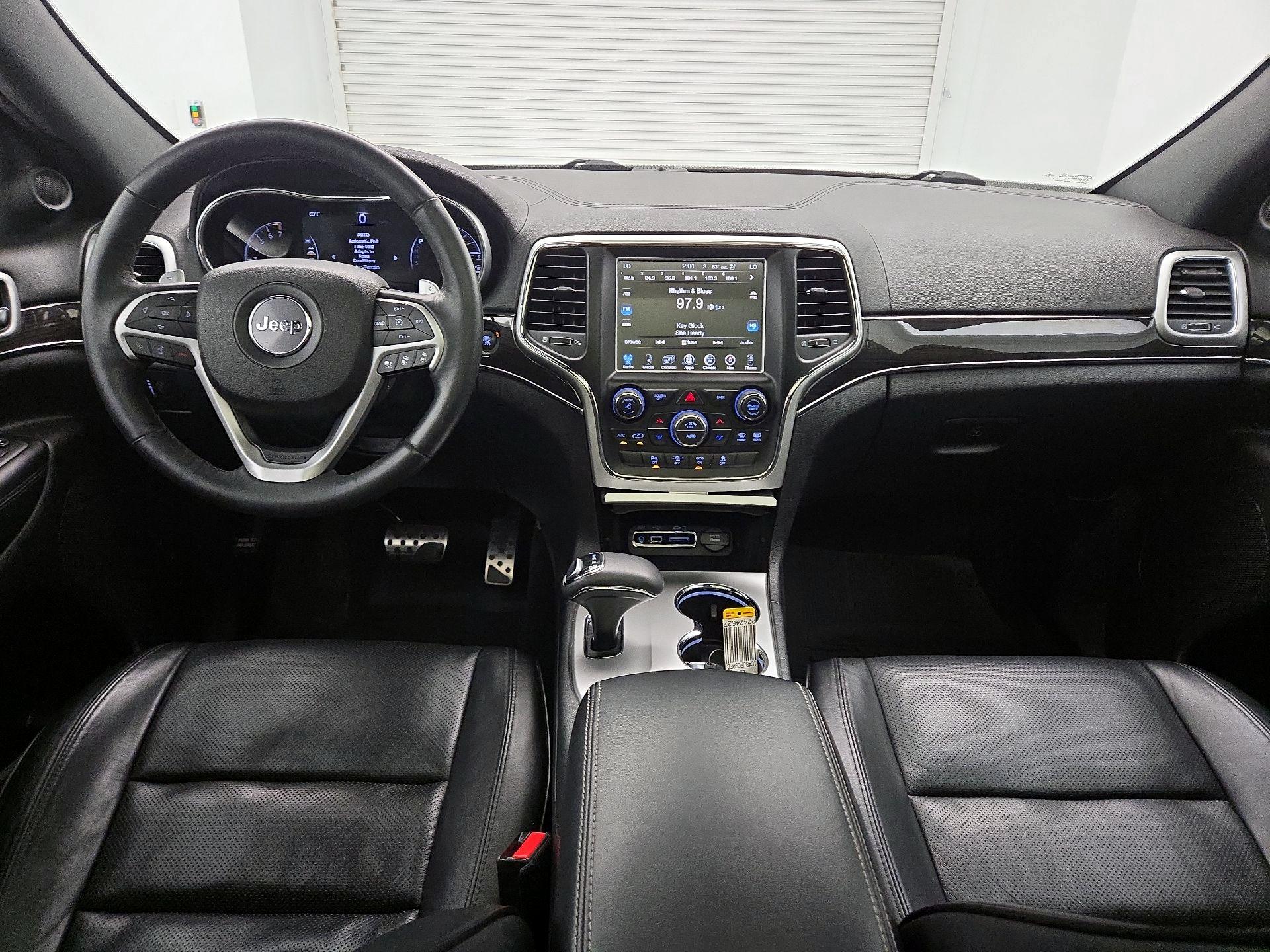 Thumbnail: 2015 Jeep Grand Cherokee - 9