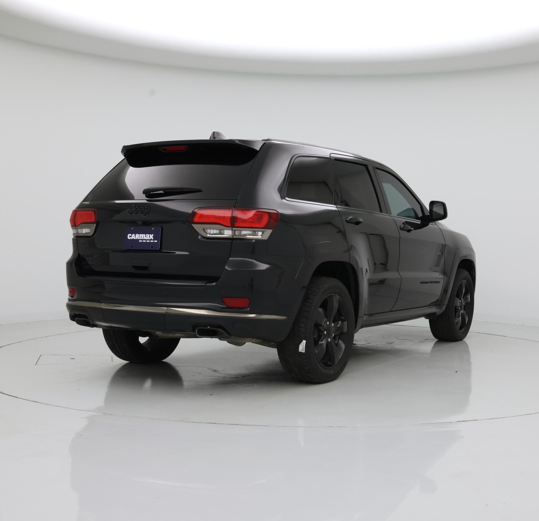 Thumbnail: 2015 Jeep Grand Cherokee - 8