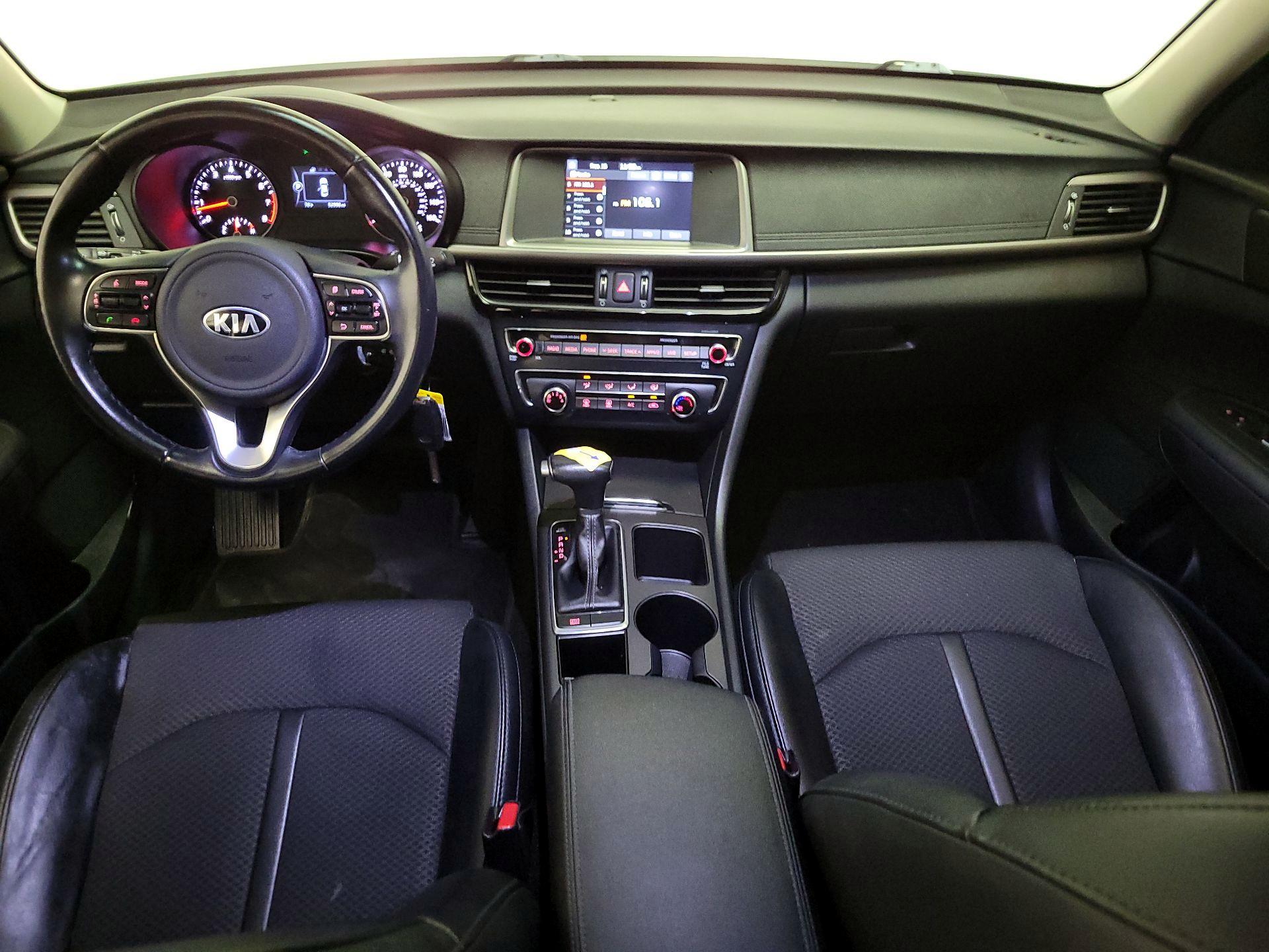 Thumbnail: 2018 Kia Optima - 9