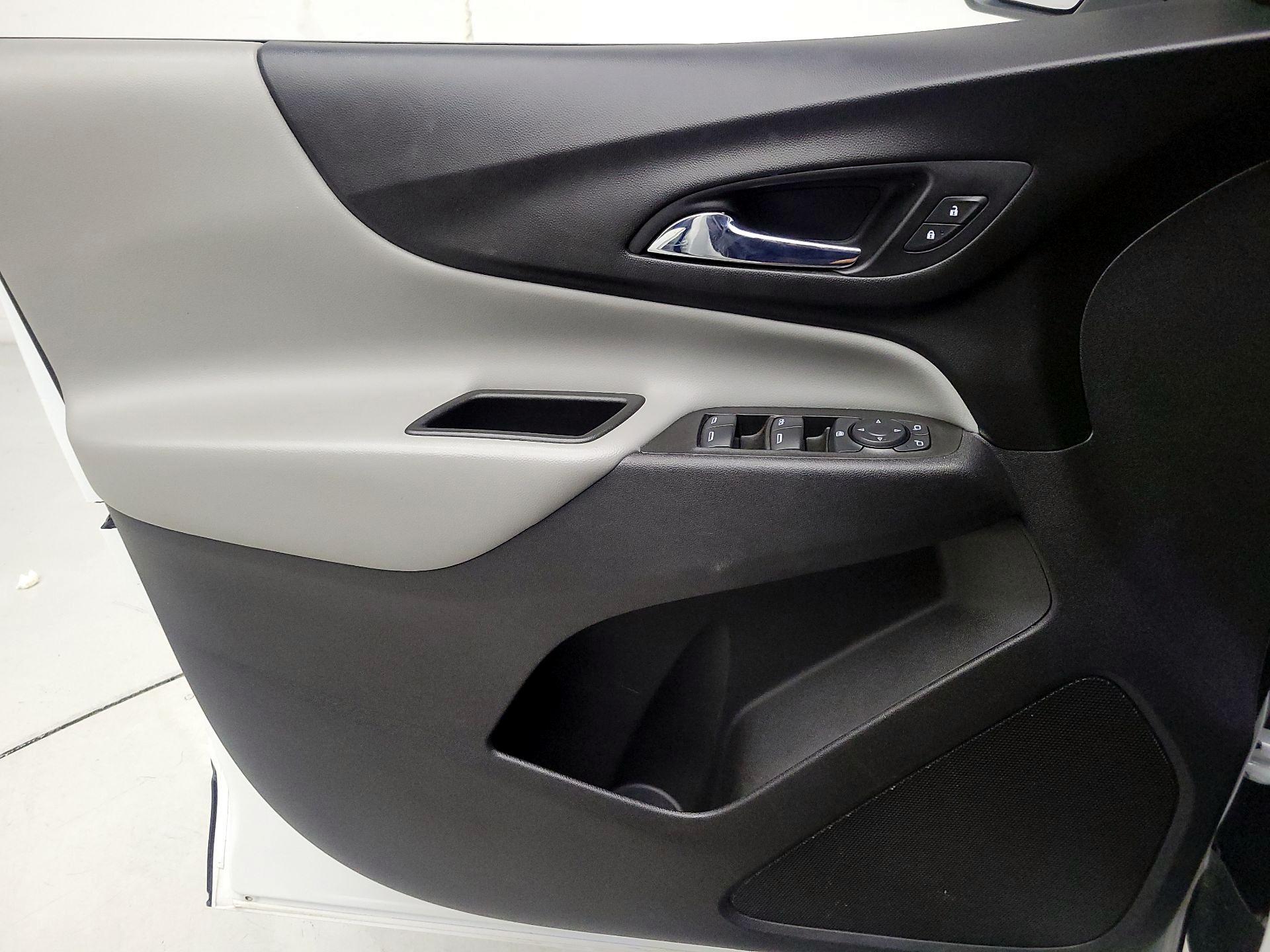Thumbnail: 2021 Chevrolet Equinox - 12