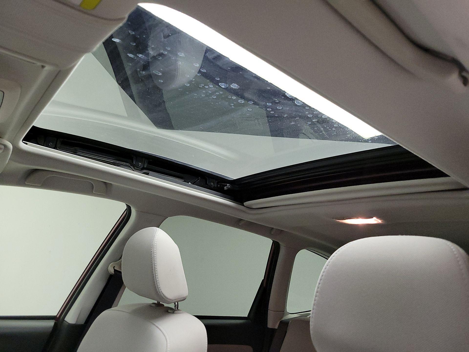 Thumbnail: 2015 Subaru Forester - 19