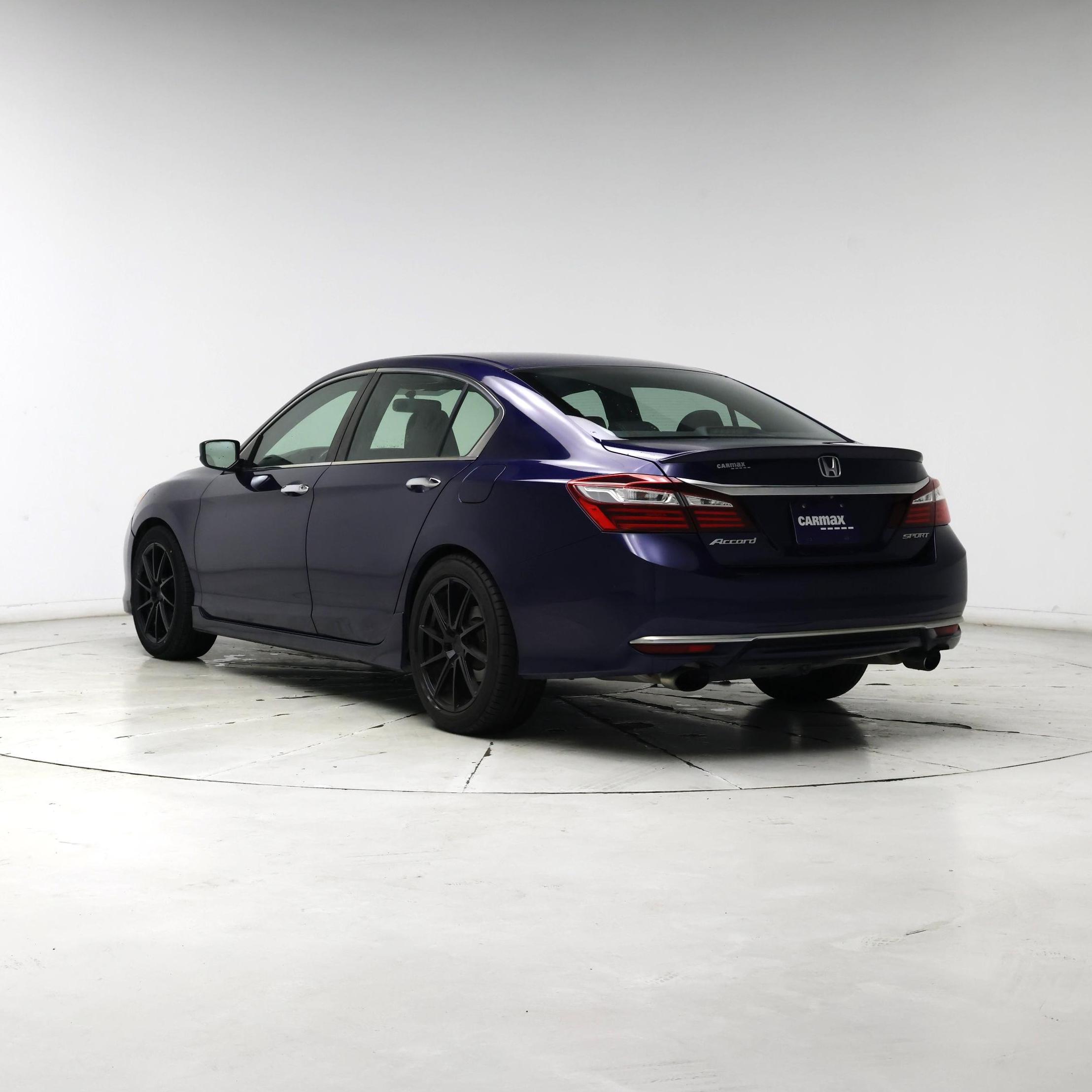 Thumbnail: 2017 Honda Accord - 2