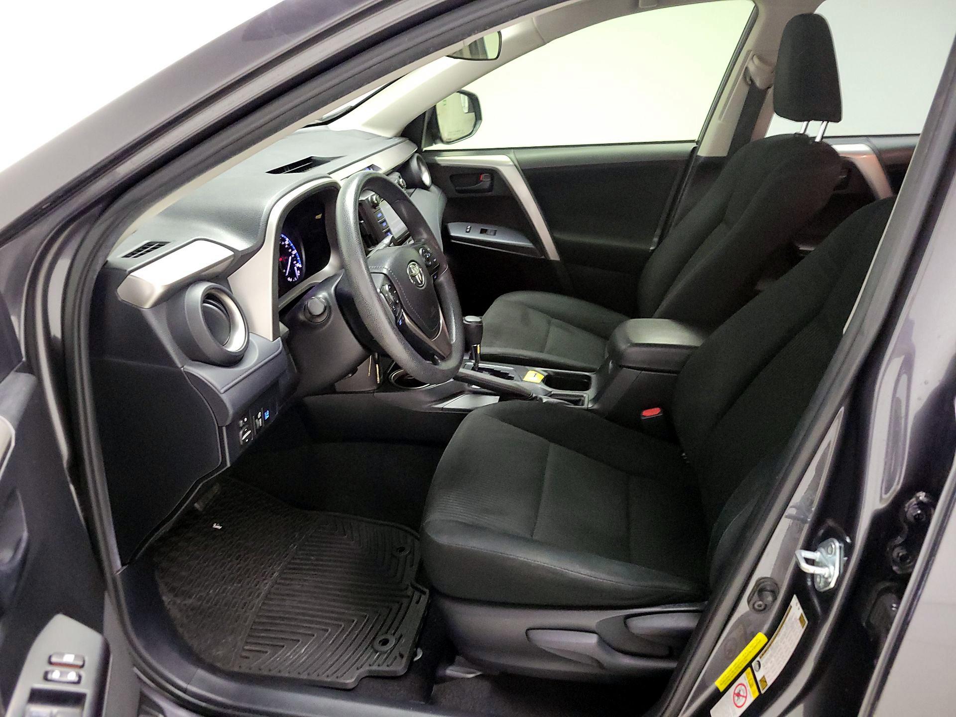 Thumbnail: 2017 Toyota RAV4 - 11