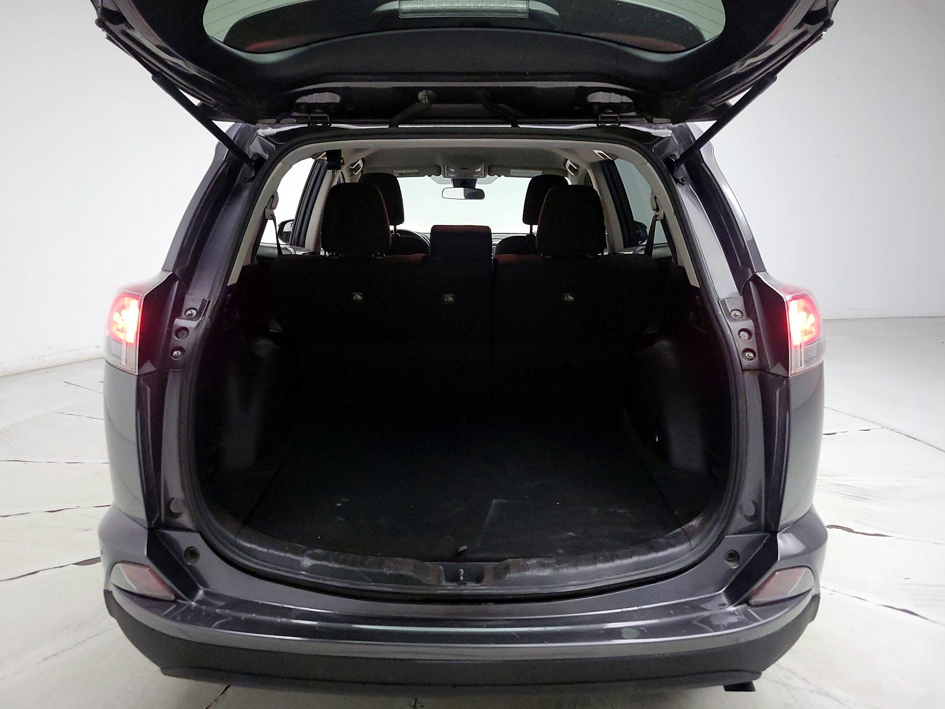 Thumbnail: 2017 Toyota RAV4 - 19
