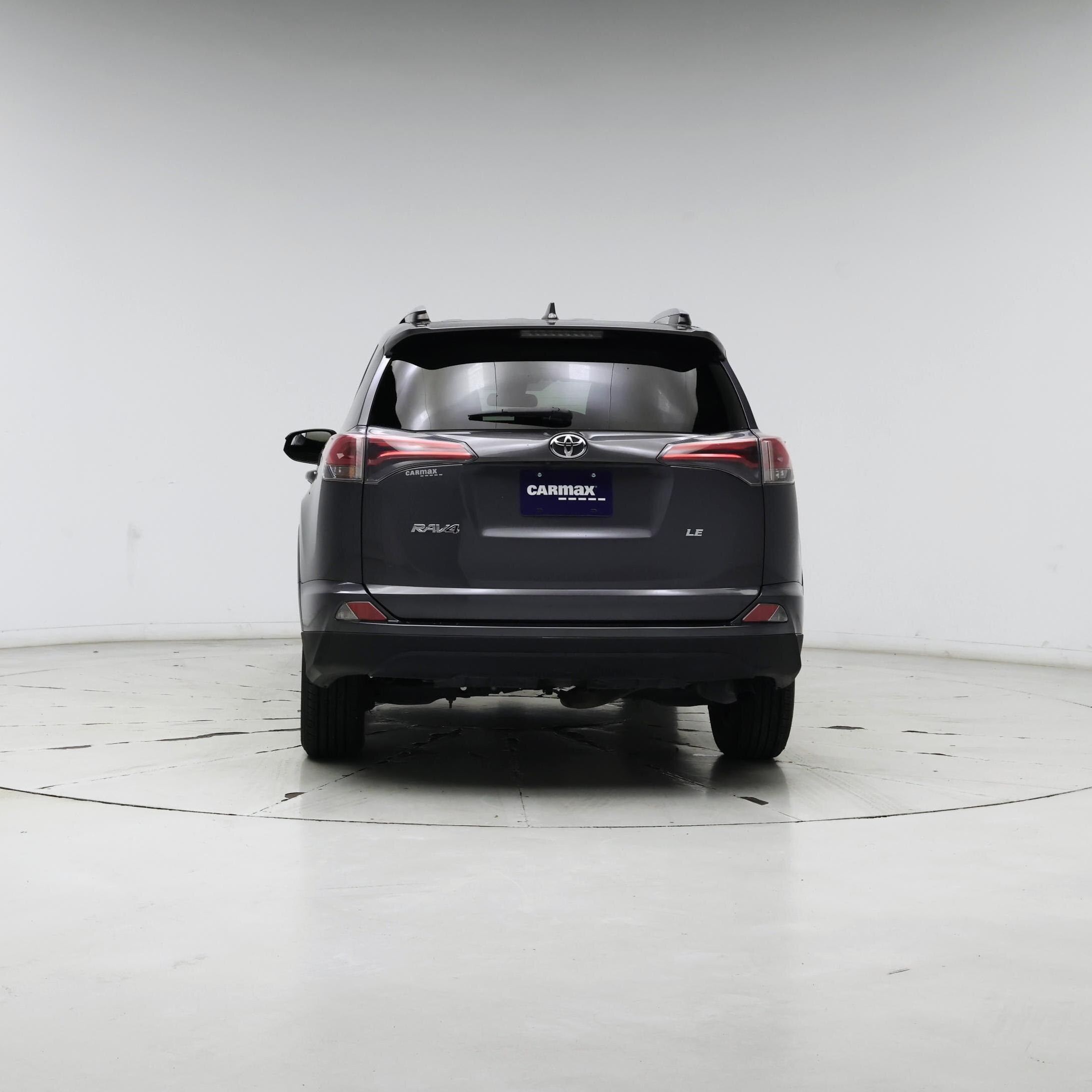 Thumbnail: 2017 Toyota RAV4 - 6