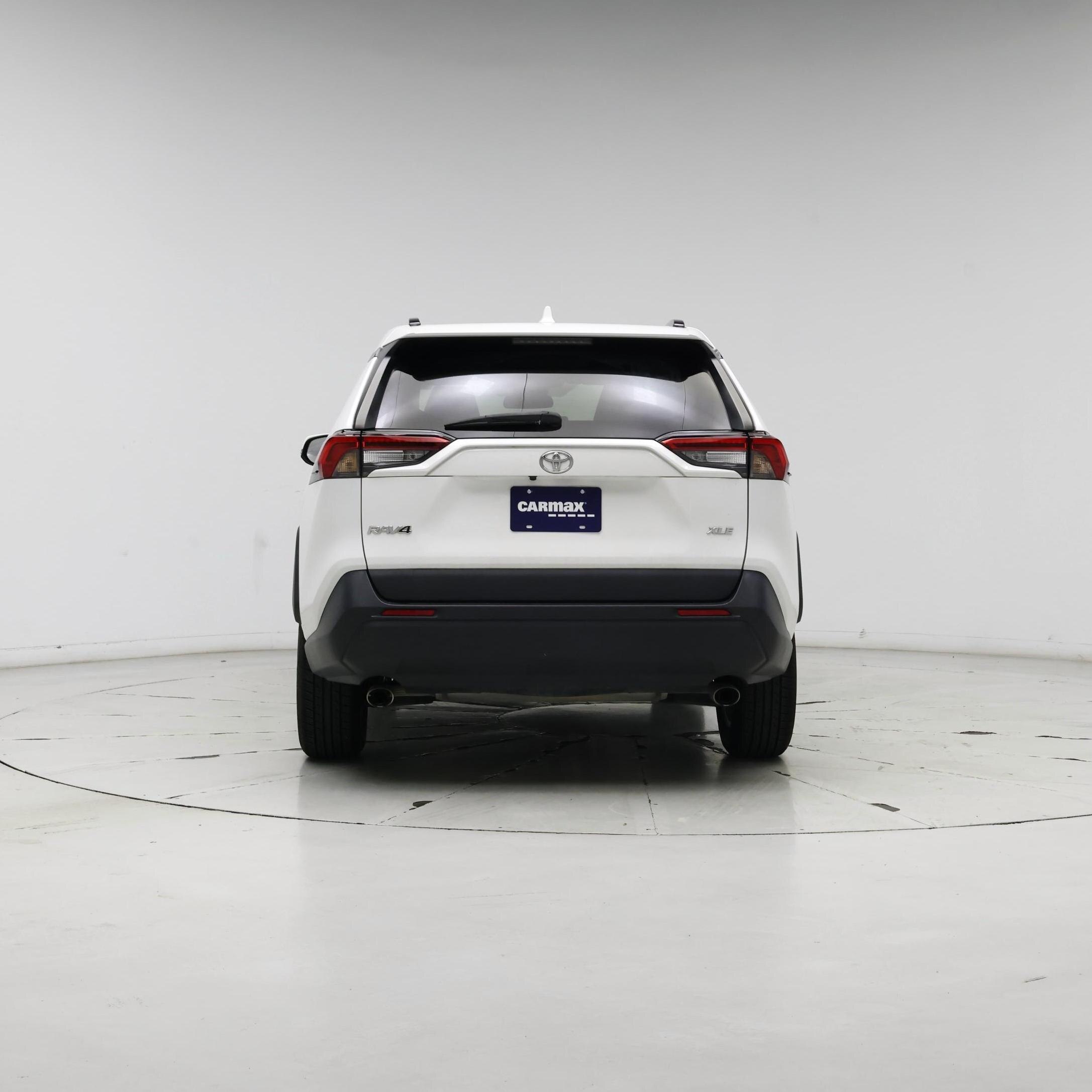 Thumbnail: 2021 Toyota RAV4 - 6