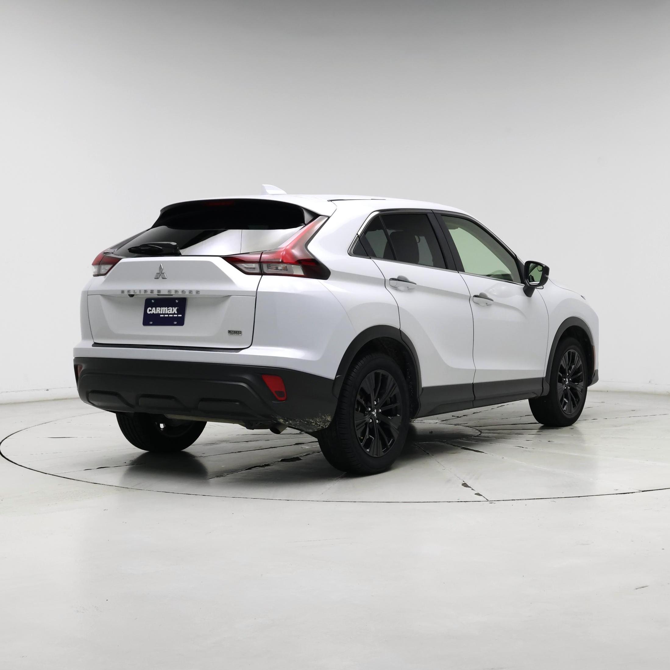 Thumbnail: 2022 Mitsubishi Eclipse Cross - 8