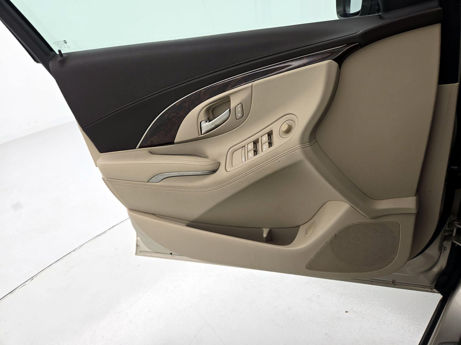 Thumbnail: 2014 Buick LaCrosse - 12