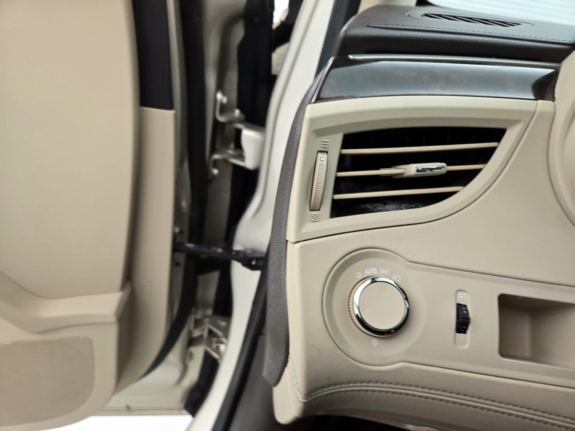 Thumbnail: 2014 Buick LaCrosse - 13