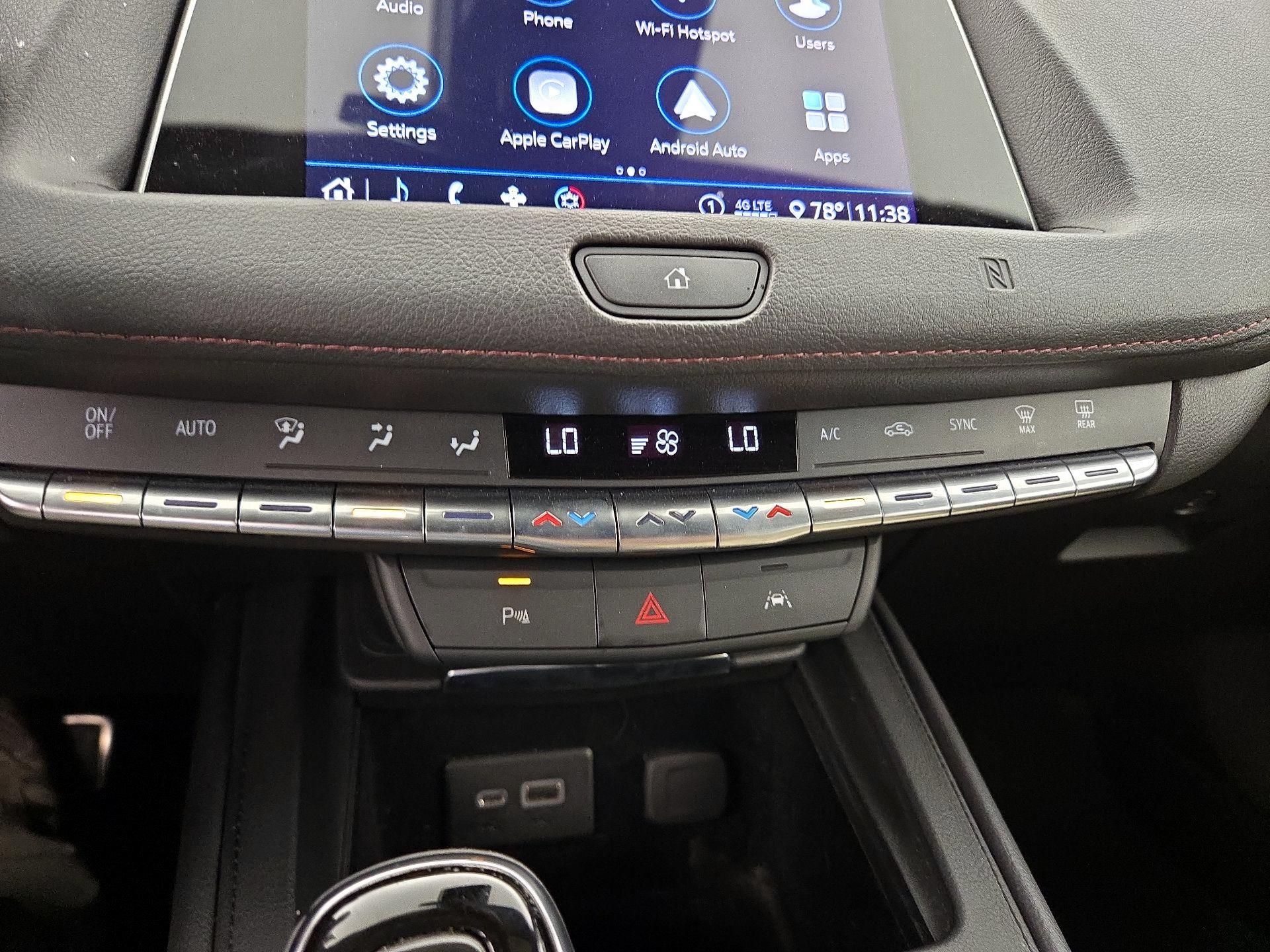 Thumbnail: 2020 Cadillac XT4 - 16