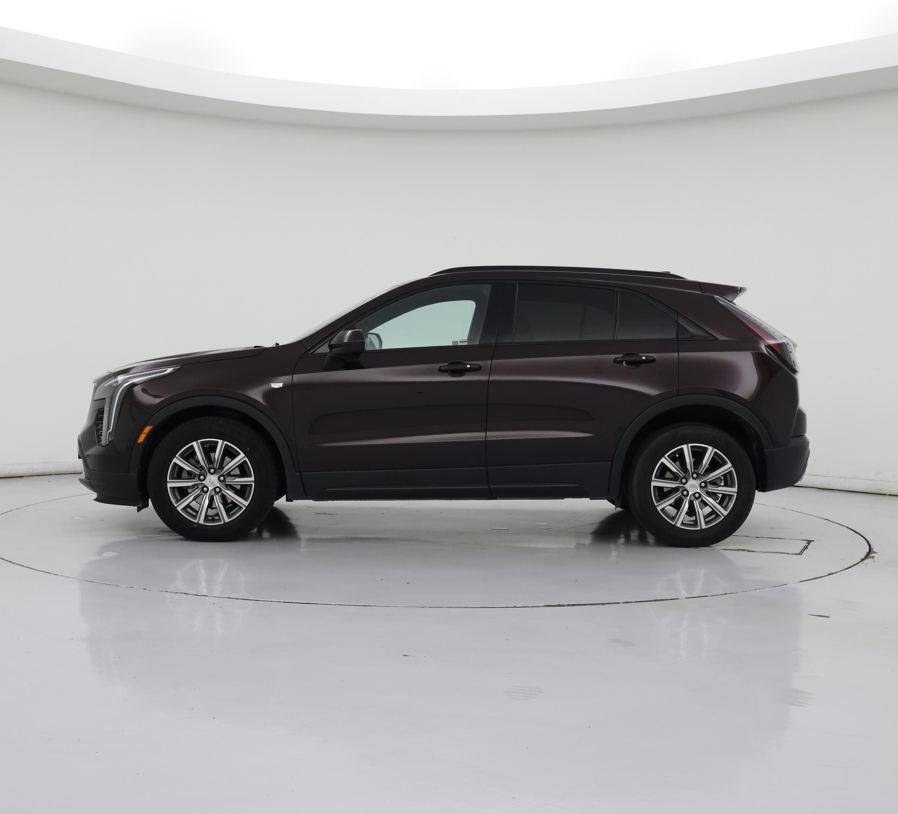 Thumbnail: 2020 Cadillac XT4 - 3