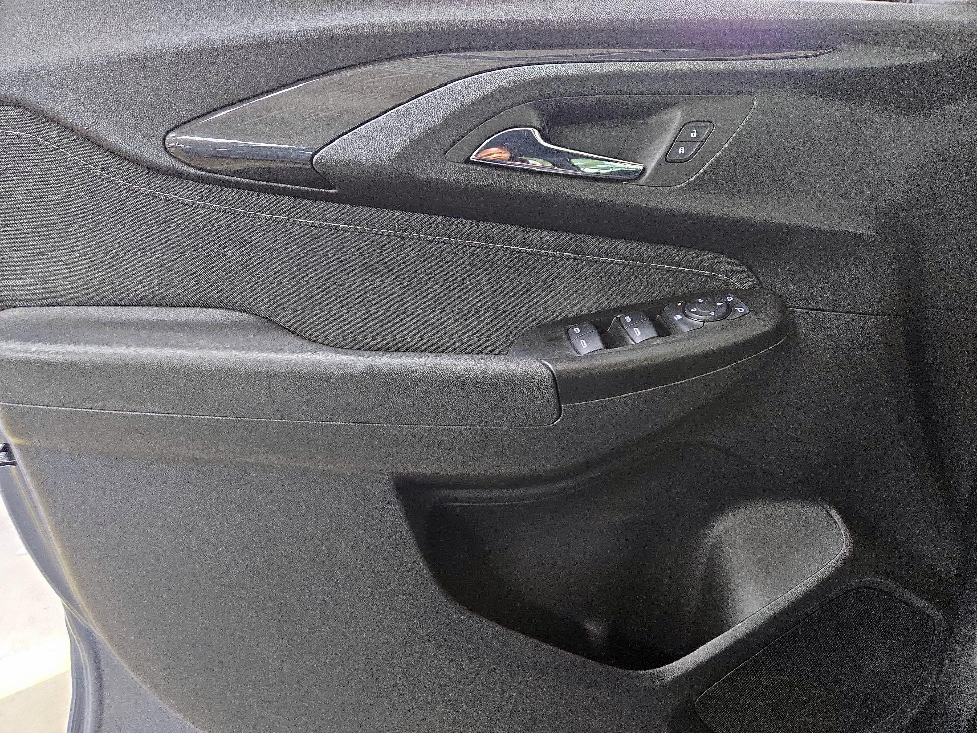 Thumbnail: 2022 Chevrolet TrailBlazer - 12