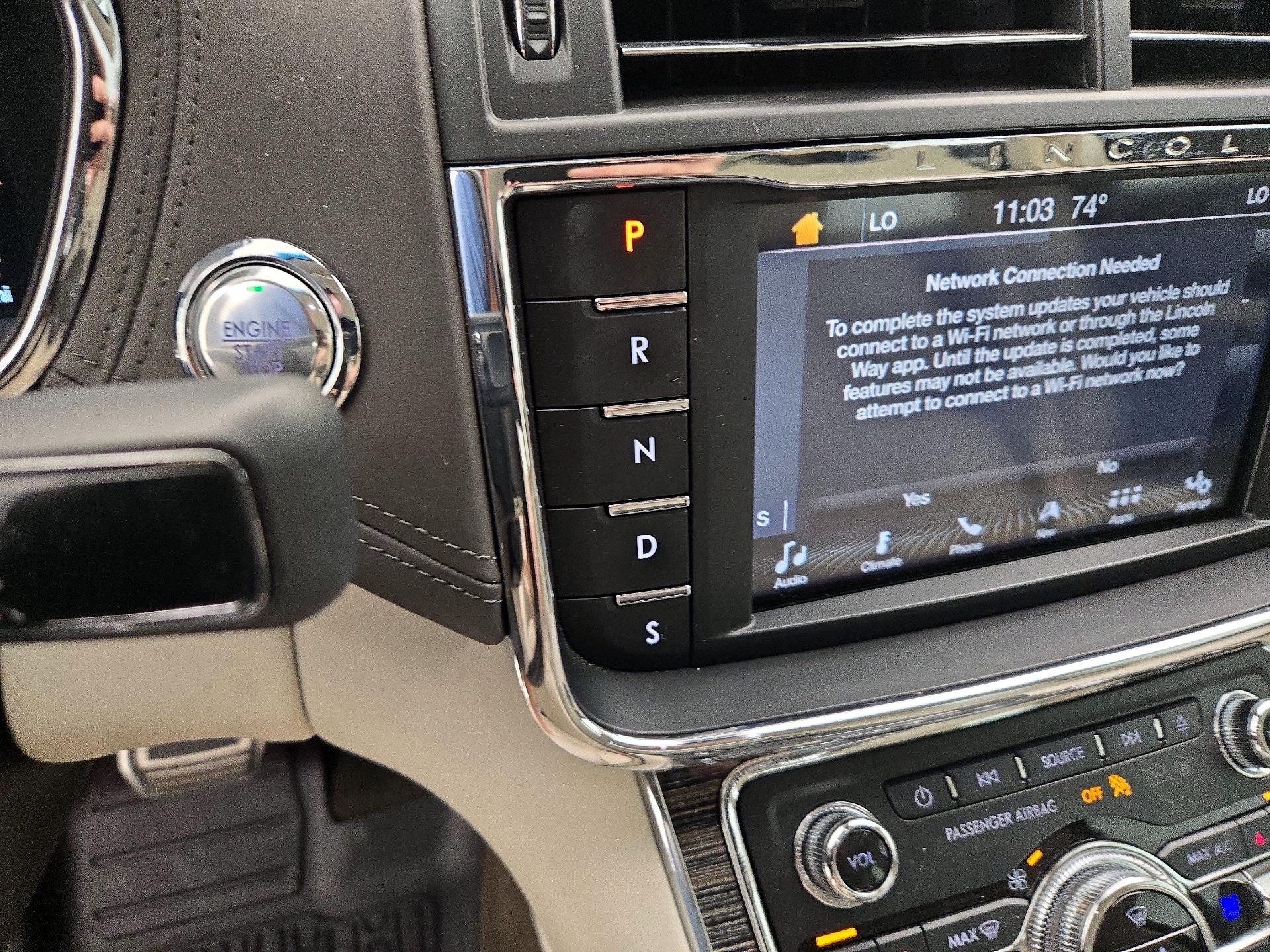 Thumbnail: 2019 Lincoln Continental - 15
