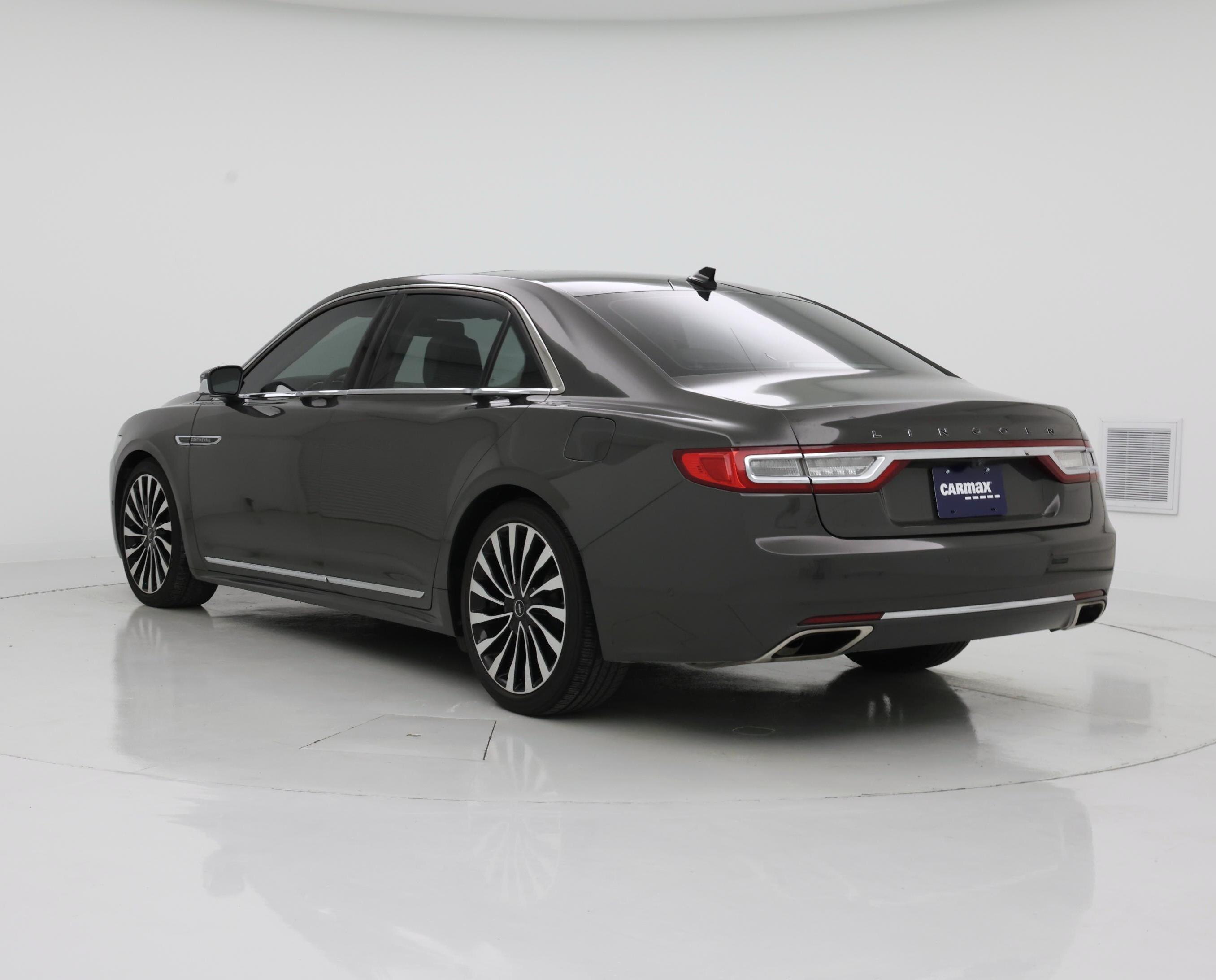 Thumbnail: 2019 Lincoln Continental - 2