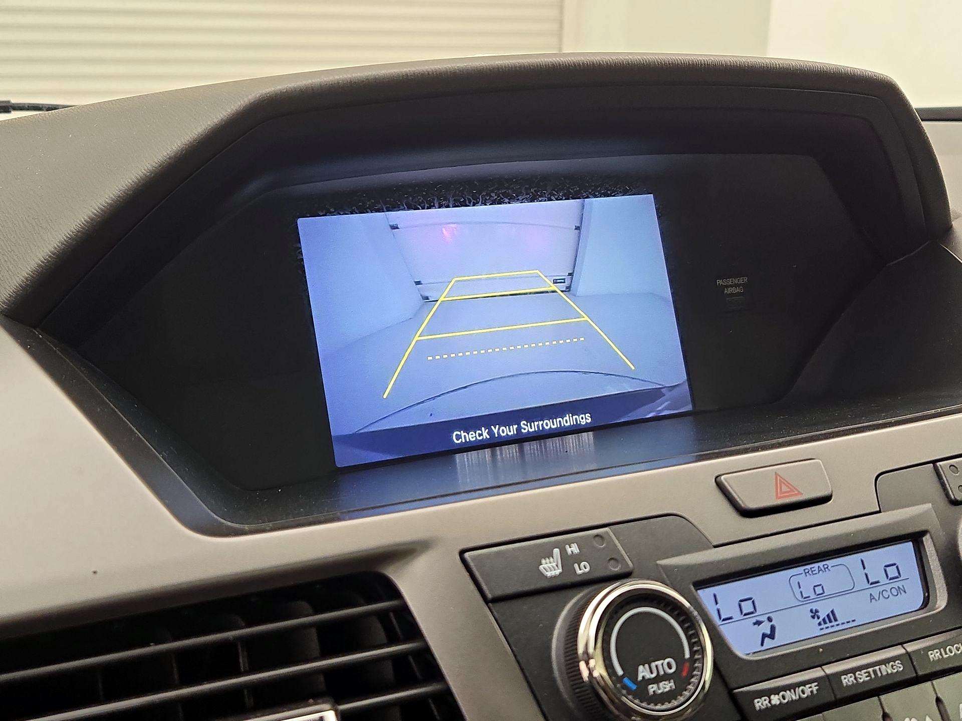 Thumbnail: 2014 Honda Odyssey - 14