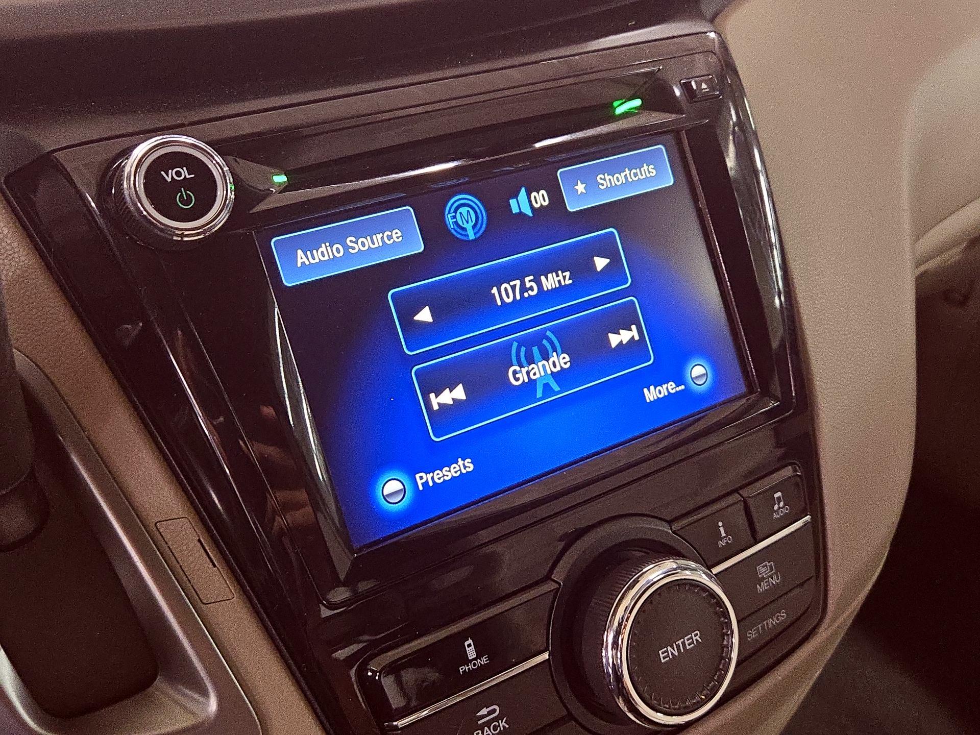 Thumbnail: 2014 Honda Odyssey - 15