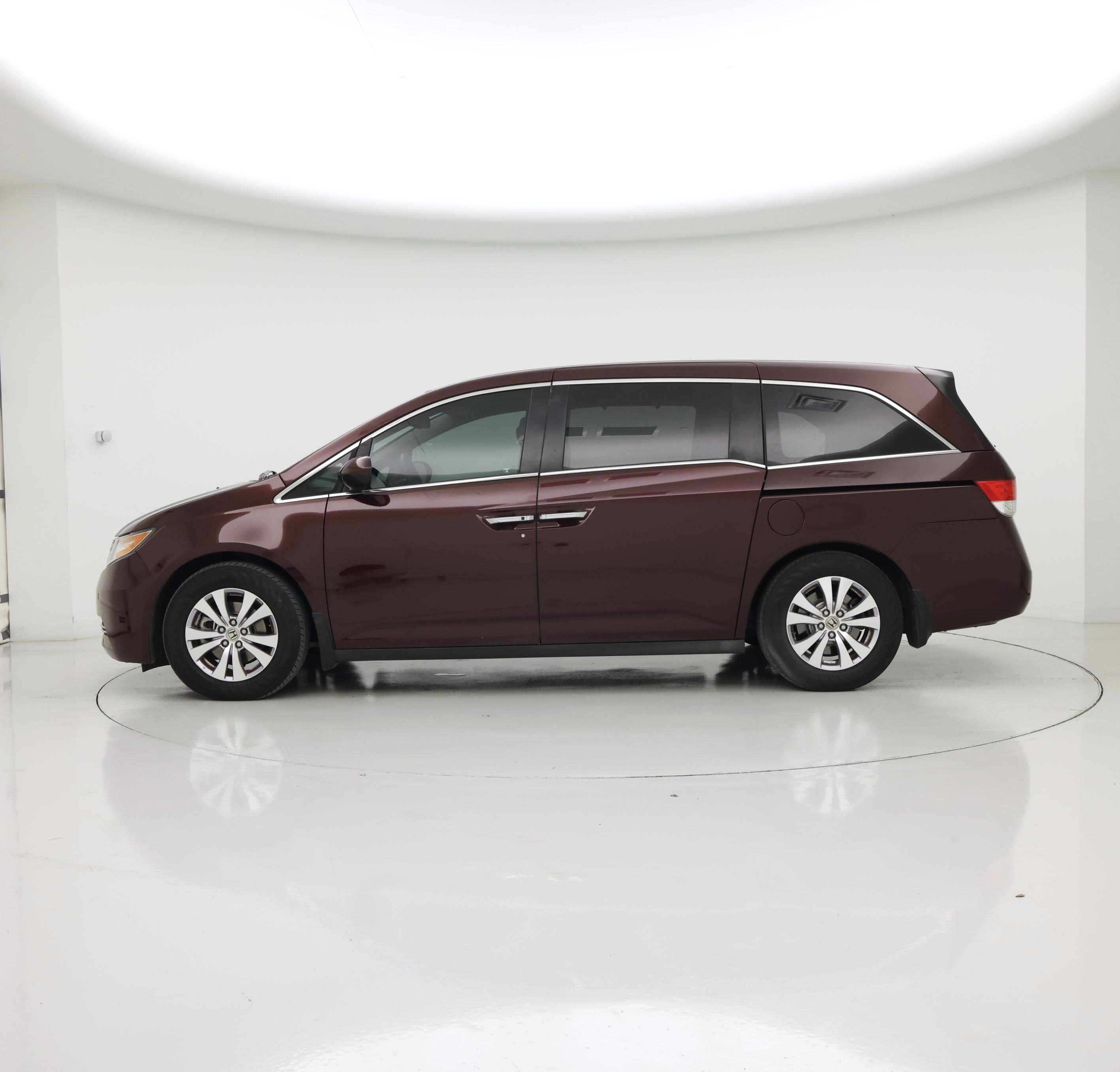 Thumbnail: 2014 Honda Odyssey - 3