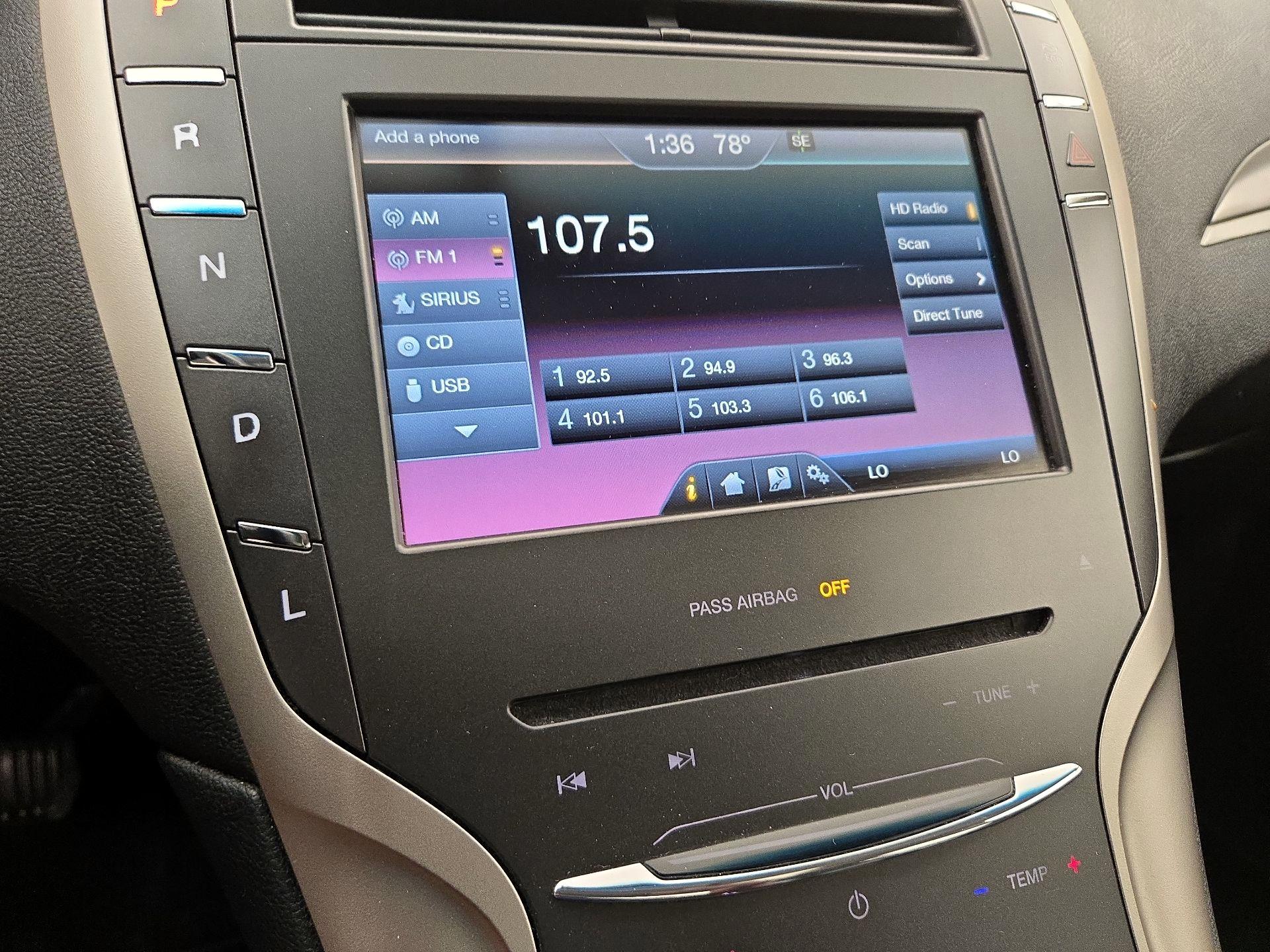 Thumbnail: 2016 Lincoln MKZ - 16