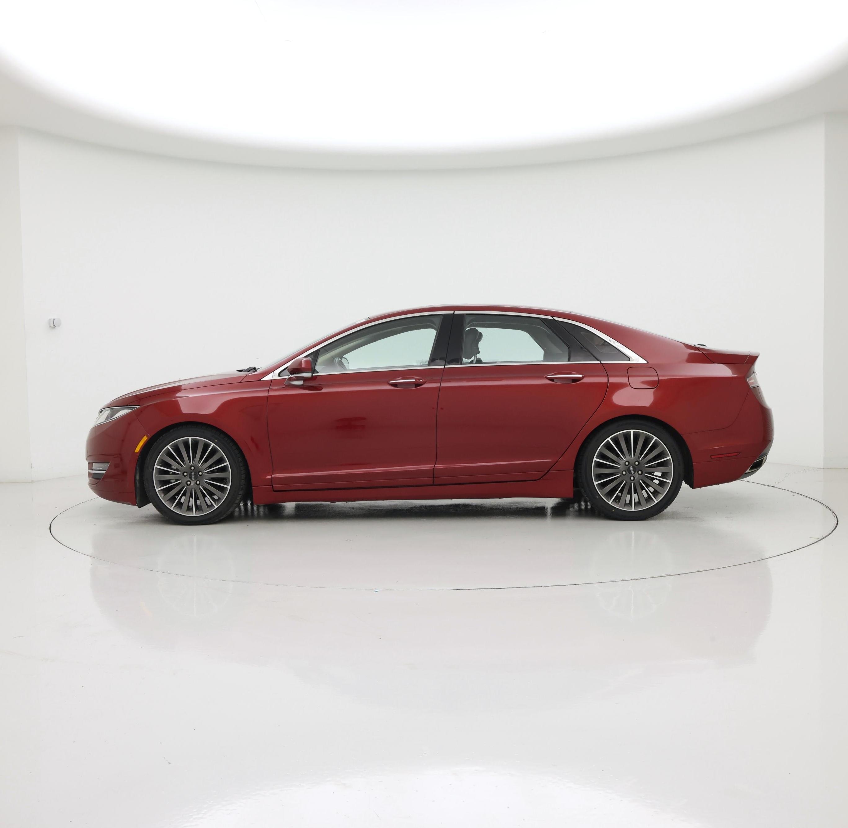 Thumbnail: 2016 Lincoln MKZ - 3