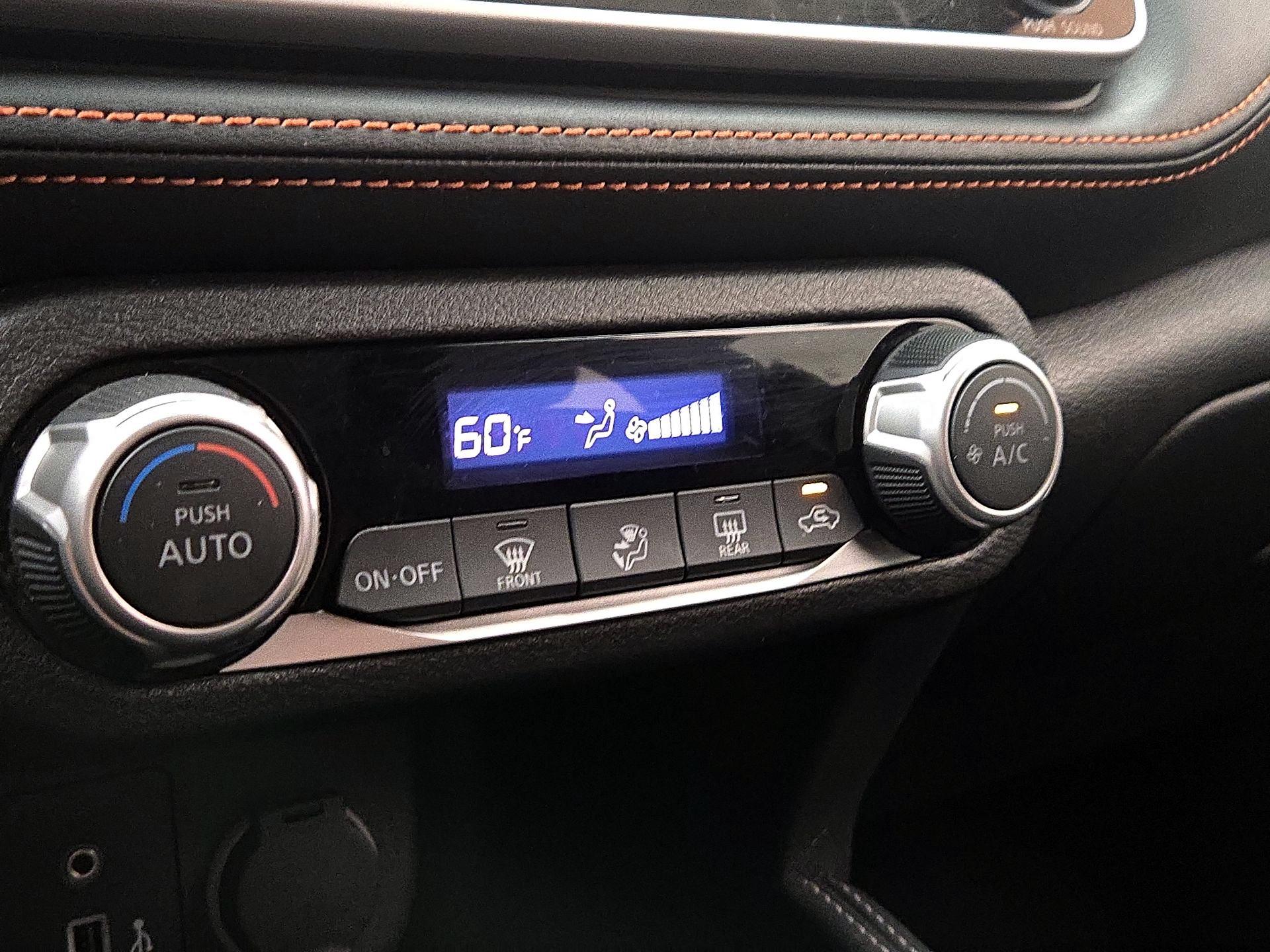 Thumbnail: 2020 Nissan Kicks - 15
