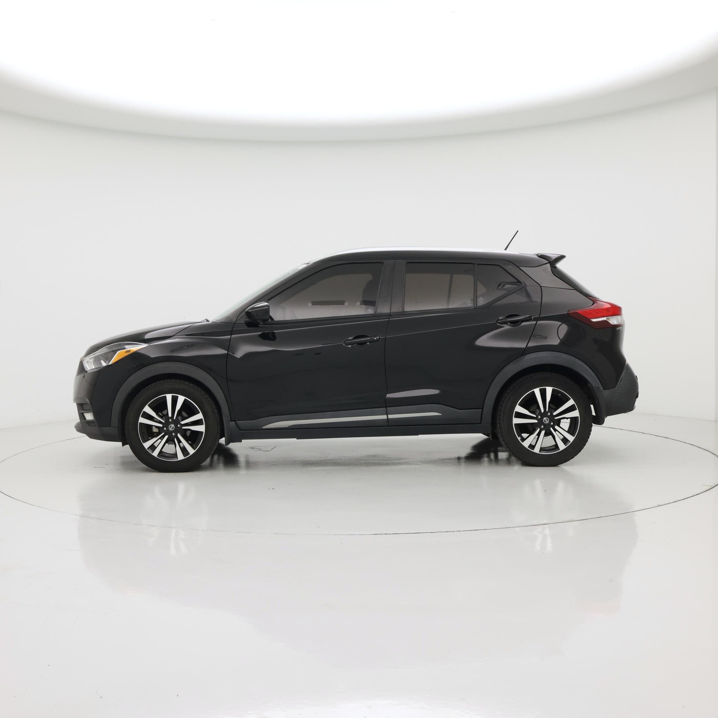 Thumbnail: 2020 Nissan Kicks - 3