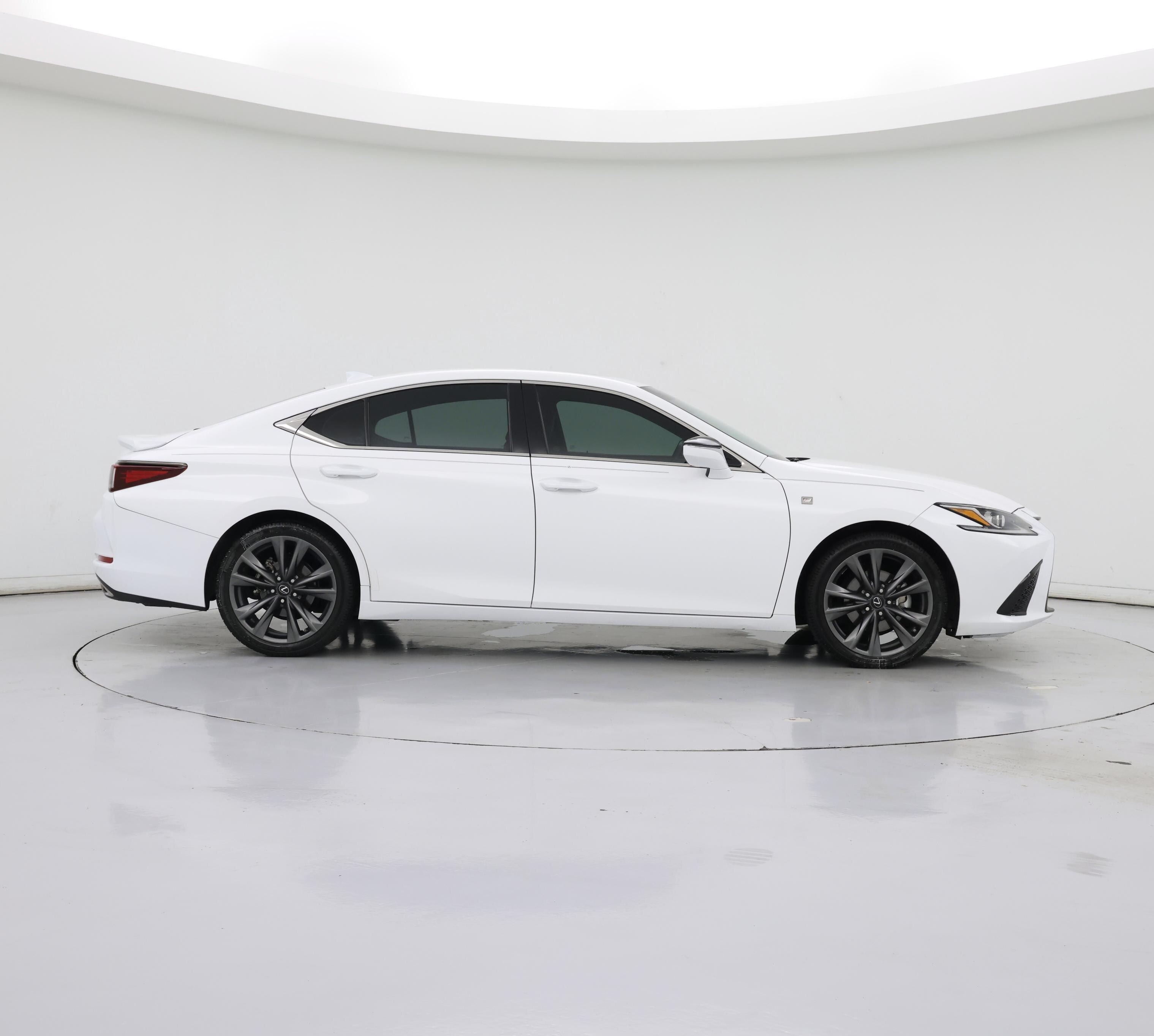 Thumbnail: 2020 Lexus ES - 7
