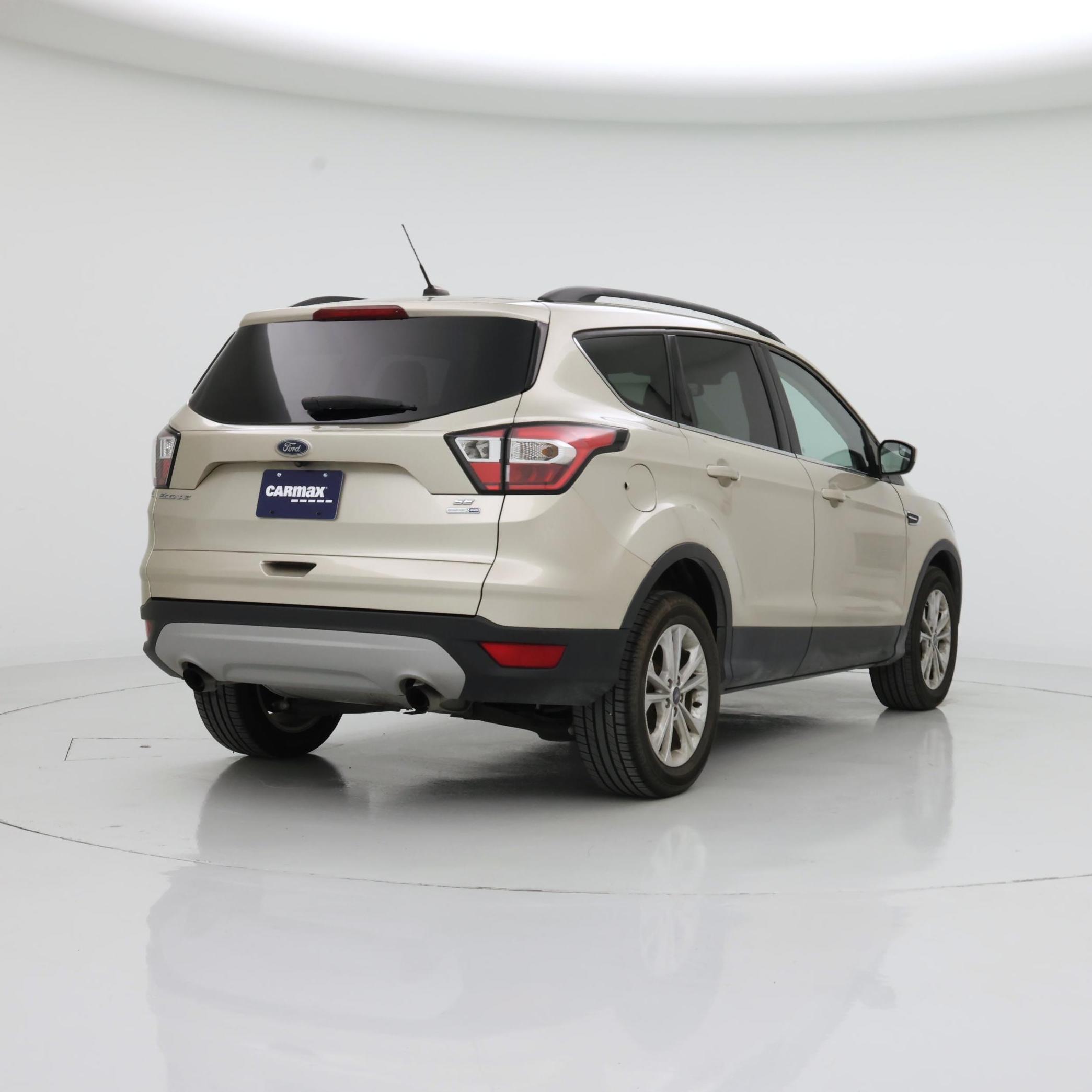 Thumbnail: 2018 Ford Escape - 8