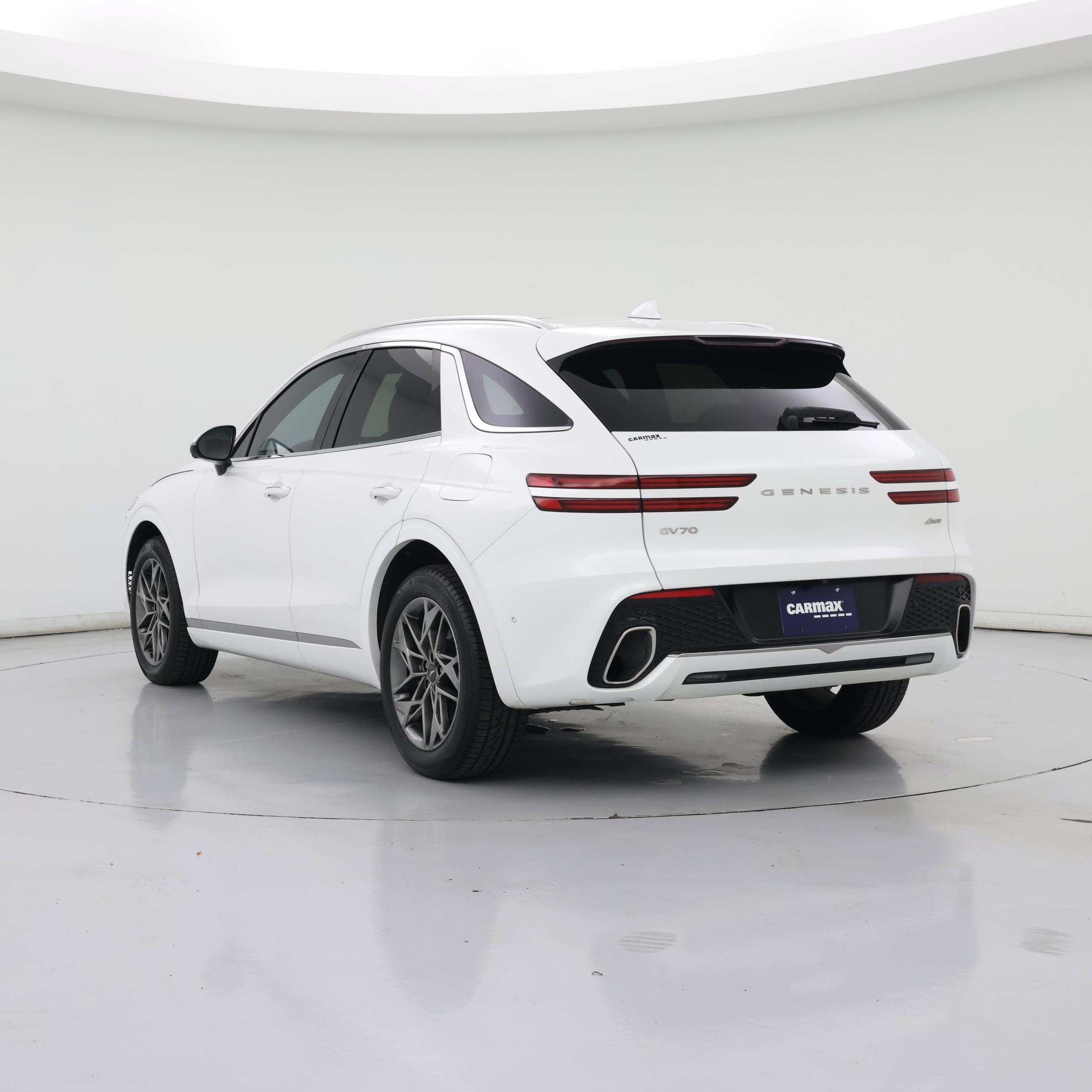 Thumbnail: 2022 Genesis GV70 - 2