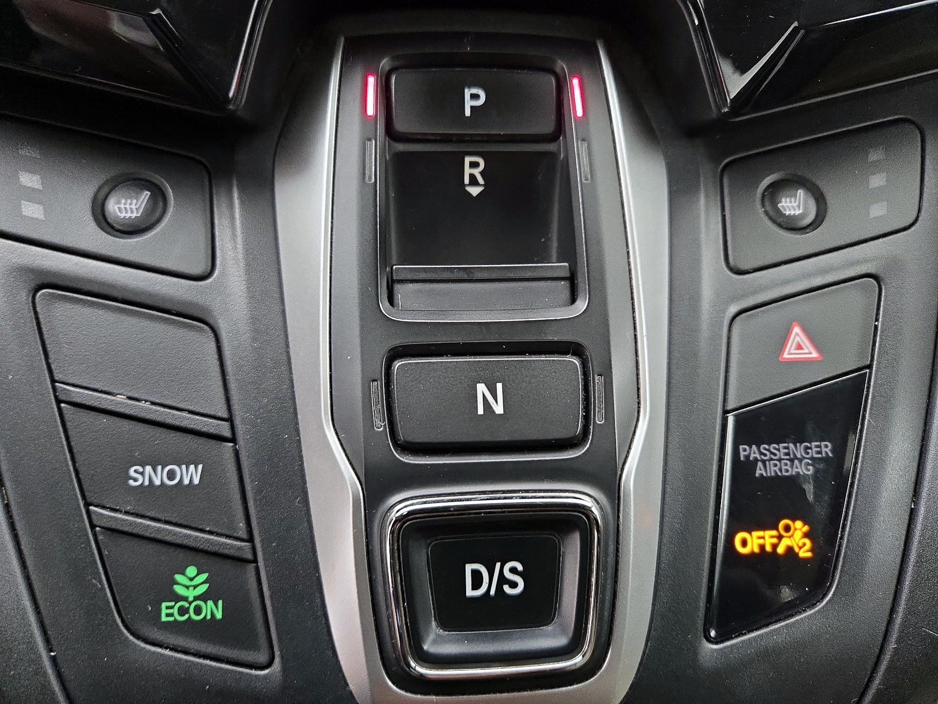 Thumbnail: 2018 Honda Odyssey - 18