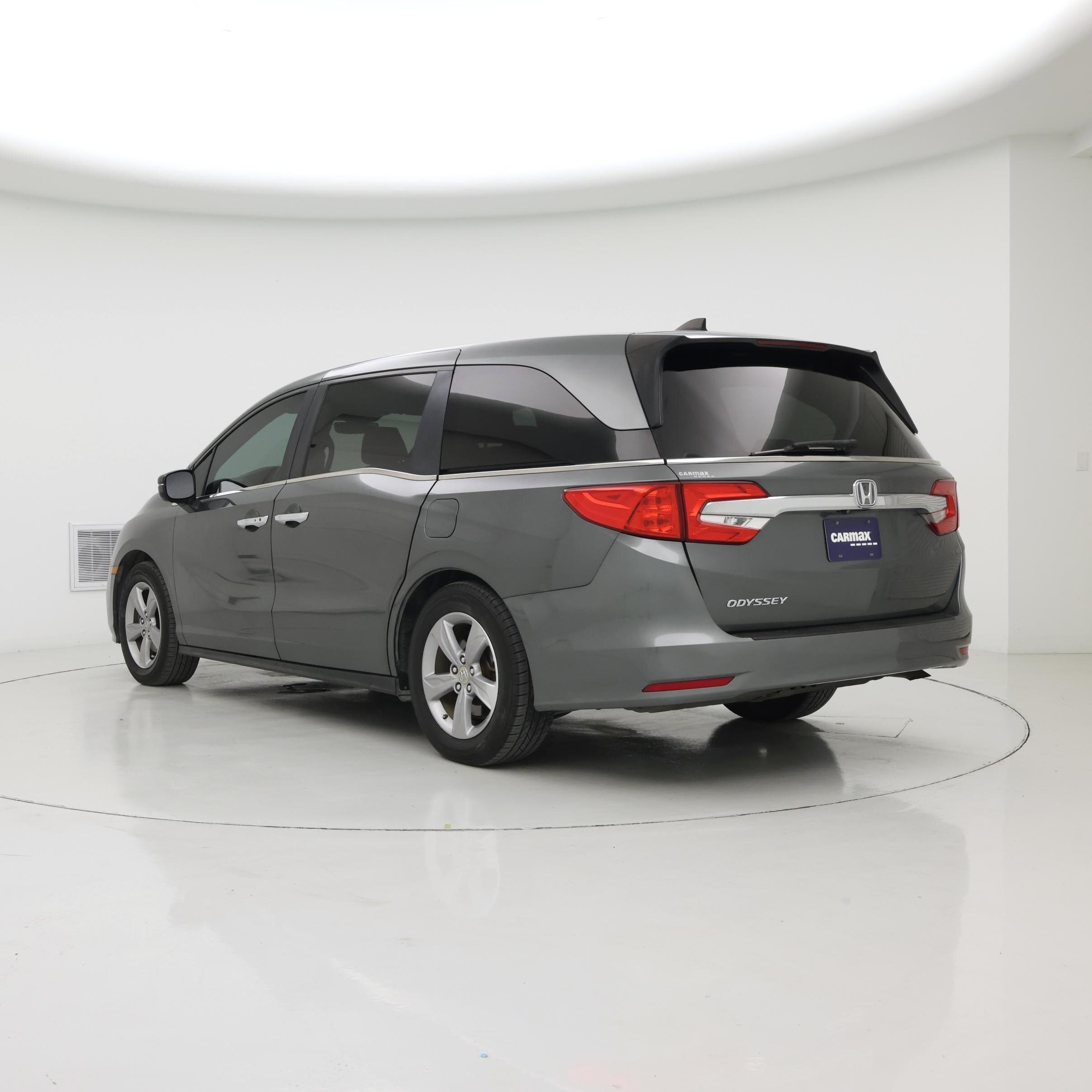 Thumbnail: 2018 Honda Odyssey - 2