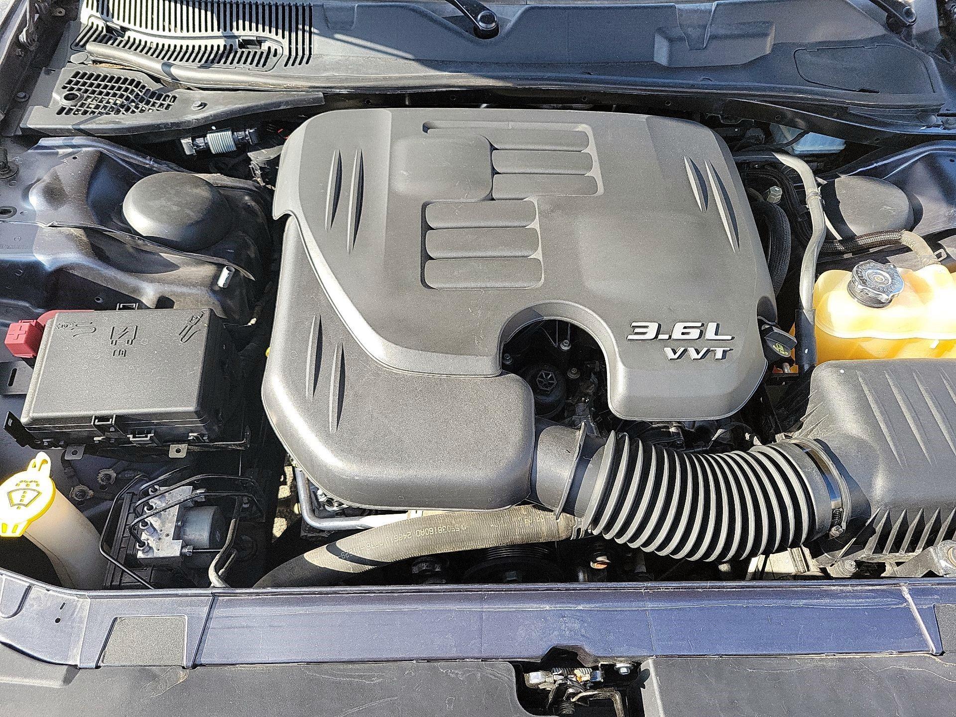 Thumbnail: 2016 Dodge Challenger - 17