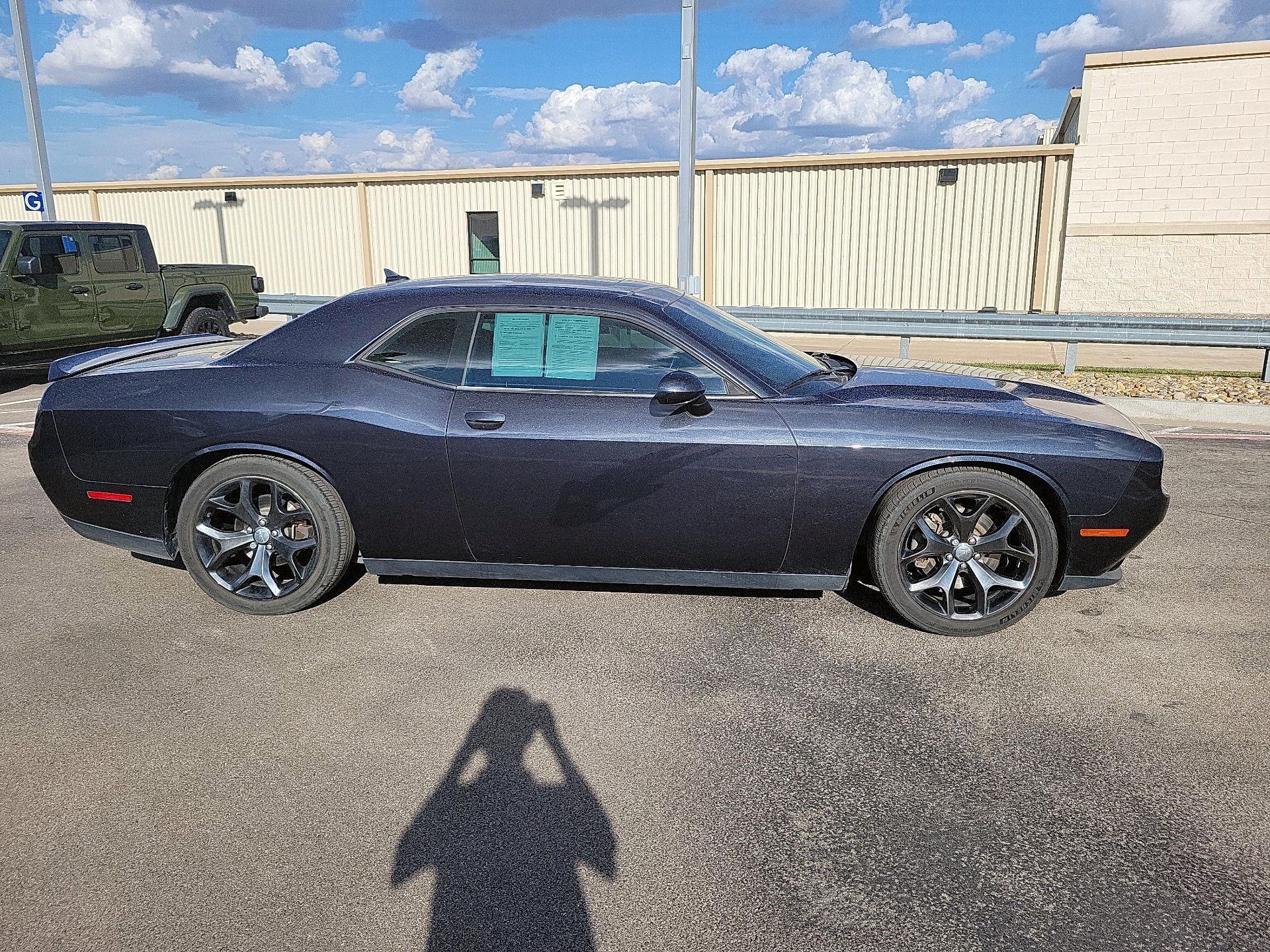 Thumbnail: 2016 Dodge Challenger - 4