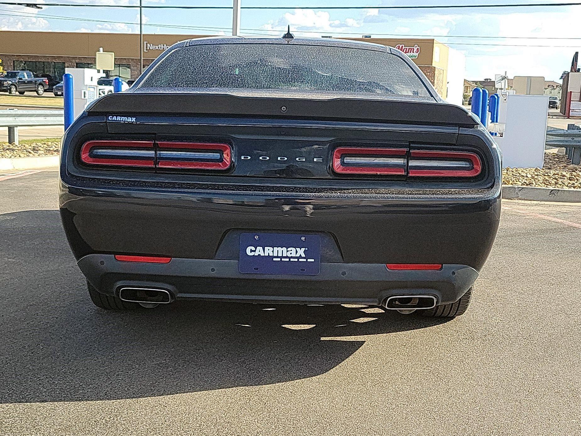 Thumbnail: 2016 Dodge Challenger - 6