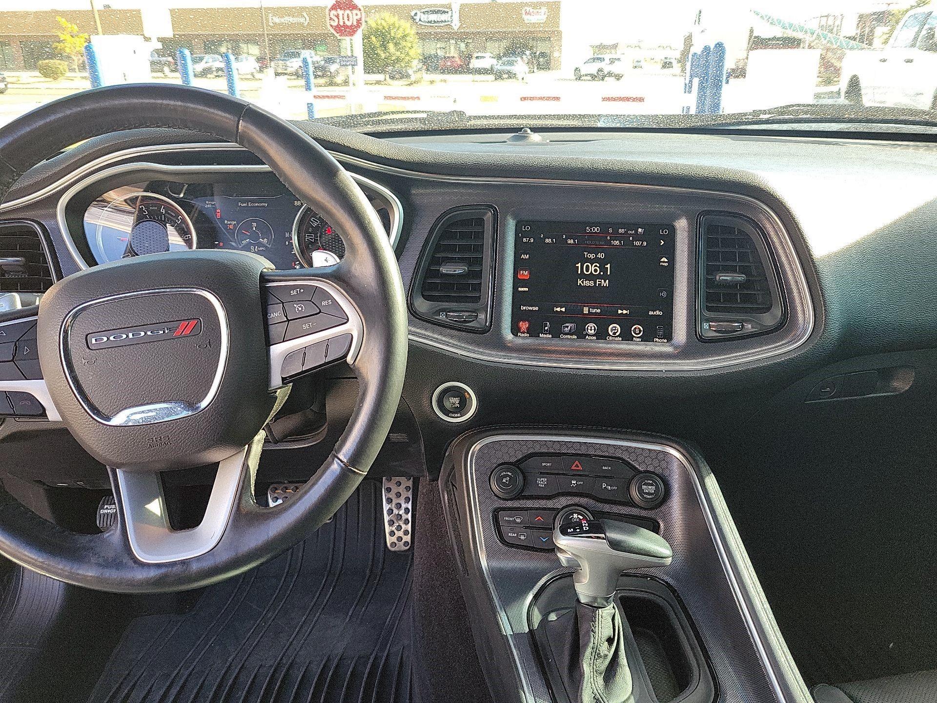Thumbnail: 2016 Dodge Challenger - 8