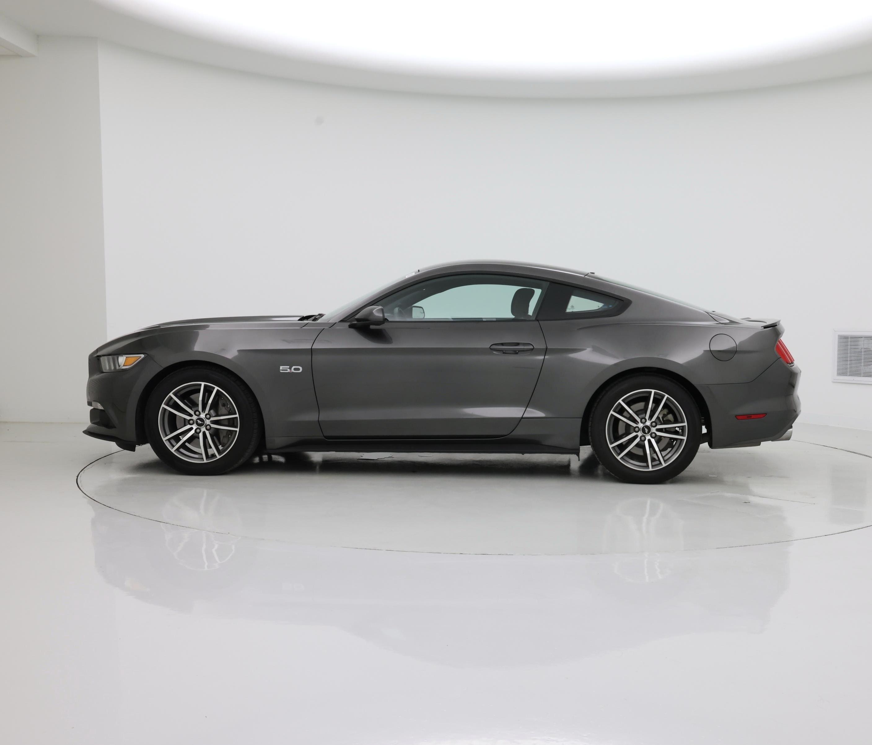 Thumbnail: 2015 Ford Mustang - 3