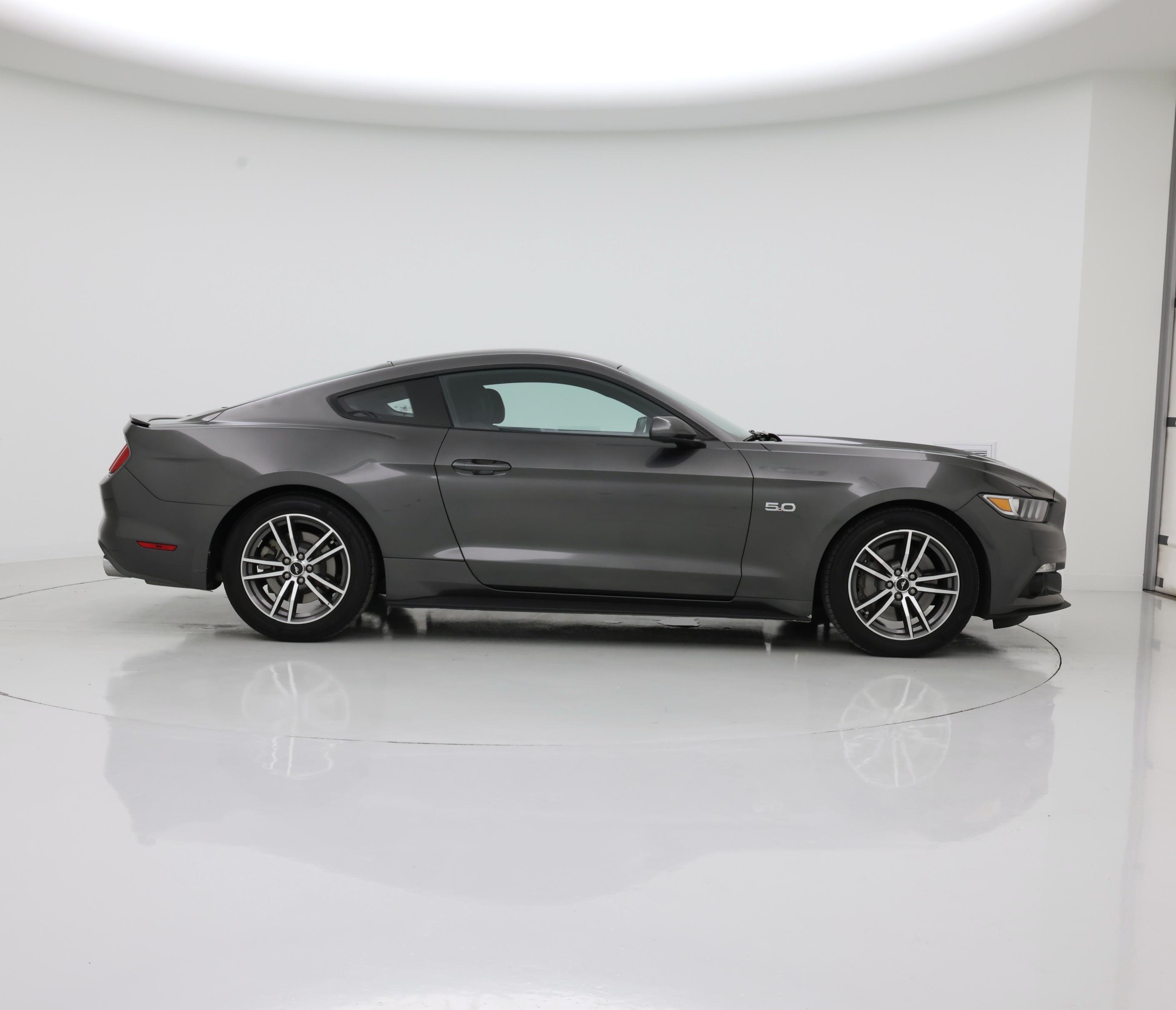 Thumbnail: 2015 Ford Mustang - 7