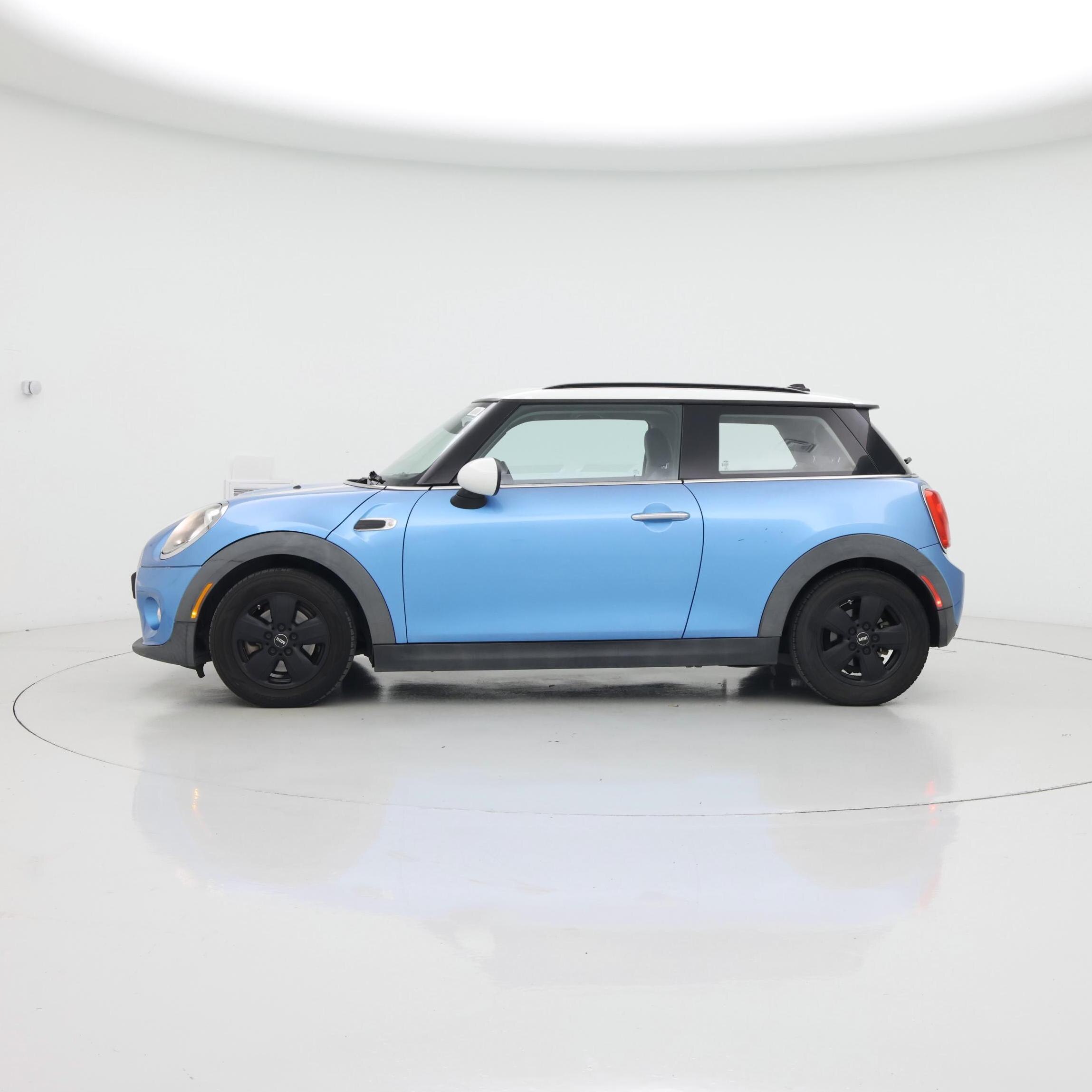 Thumbnail: 2015 MINI Cooper Hardtop - 3