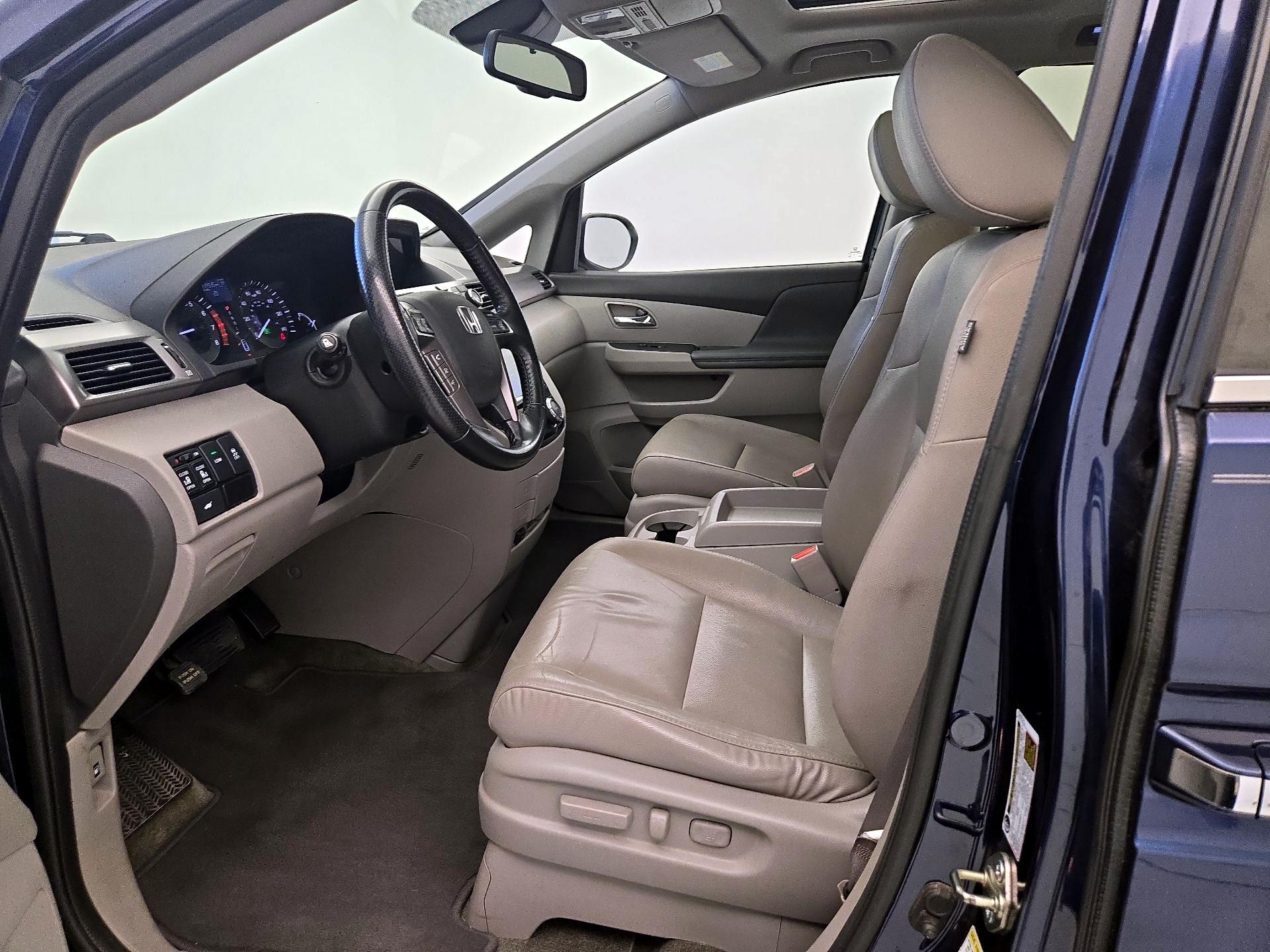 Thumbnail: 2015 Honda Odyssey - 11