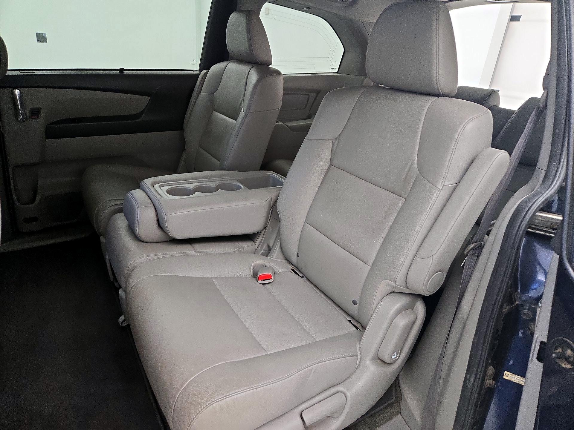 Thumbnail: 2015 Honda Odyssey - 20