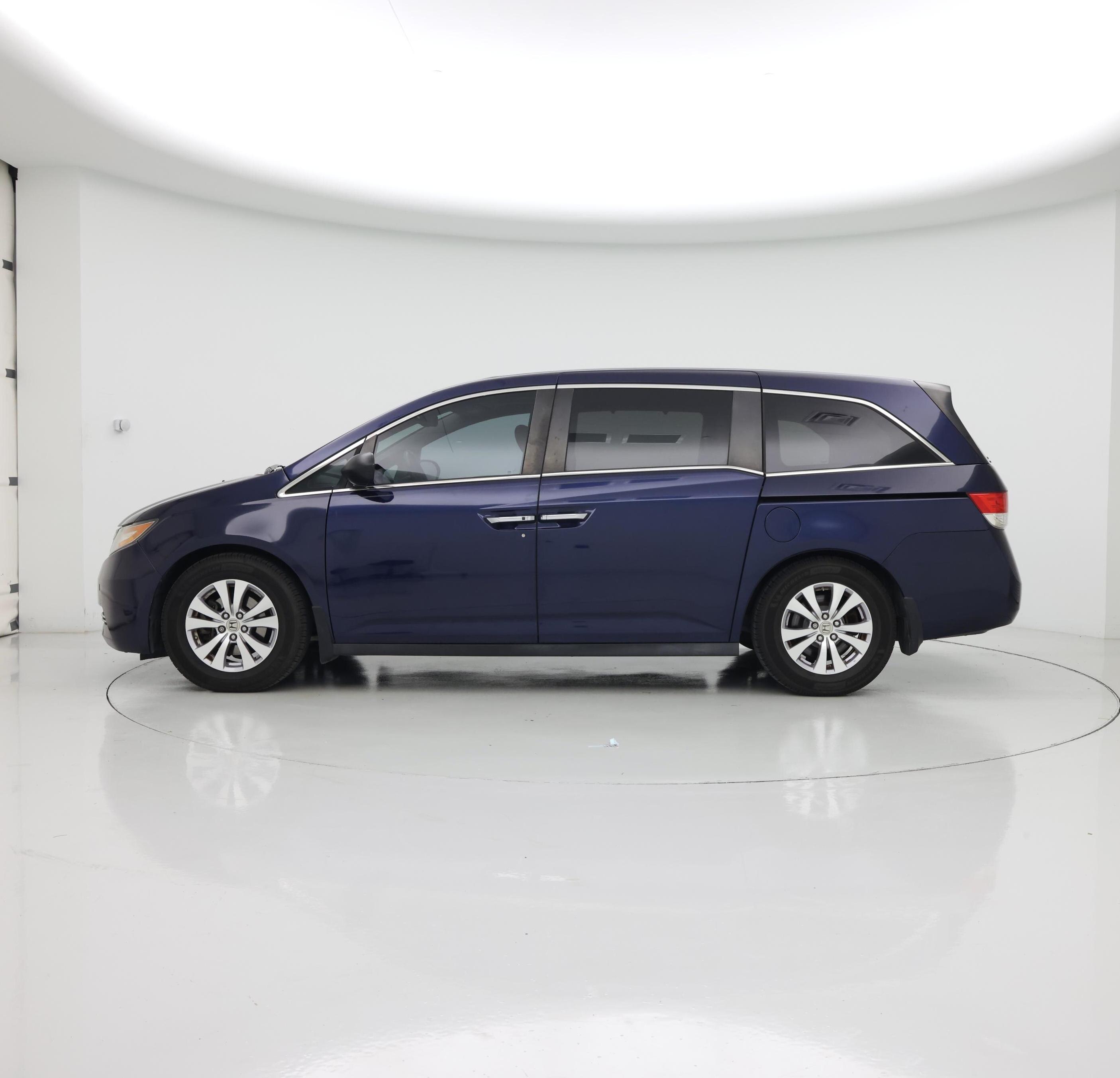 Thumbnail: 2015 Honda Odyssey - 3