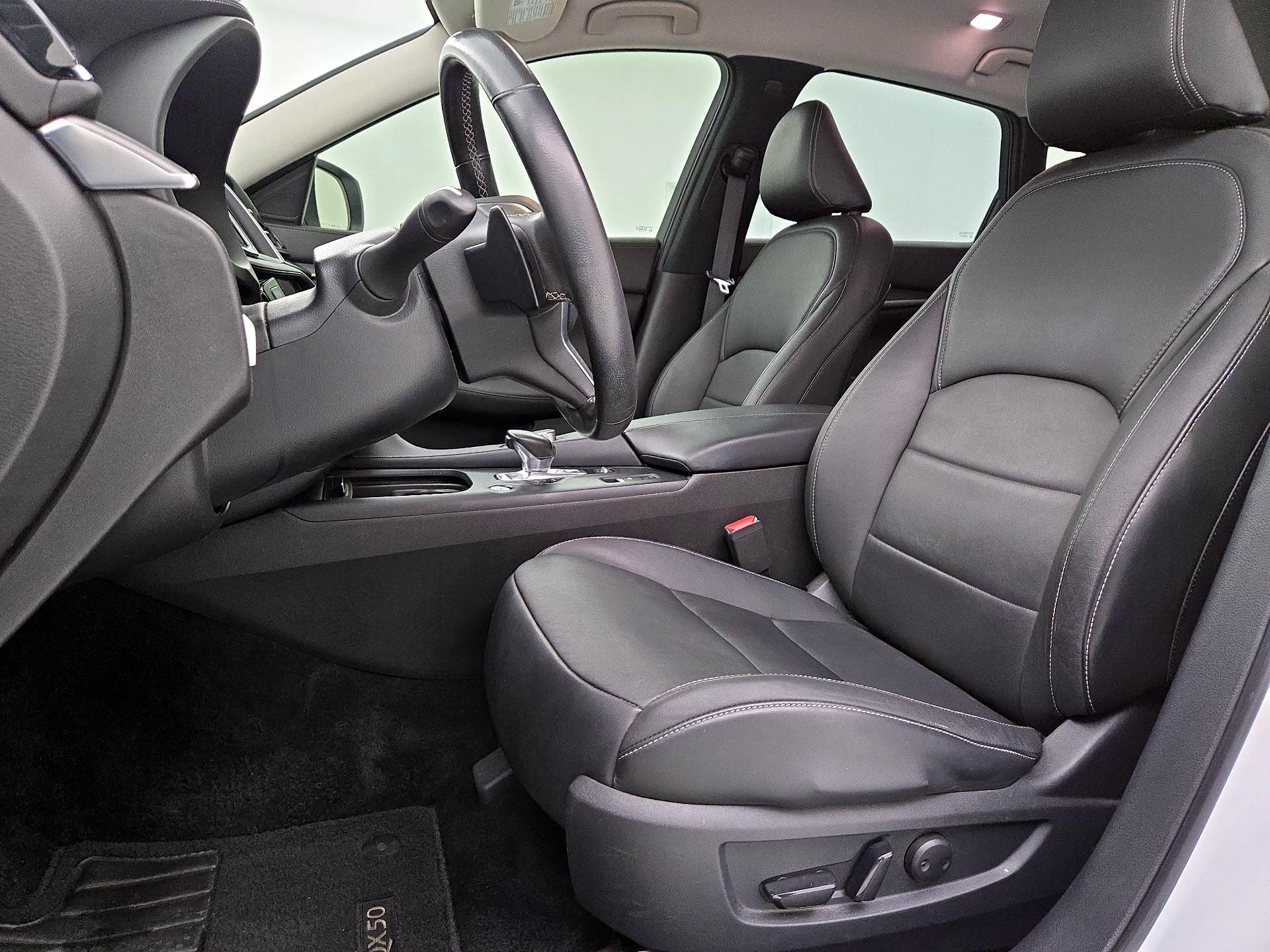 Thumbnail: 2019 INFINITI QX50 - 11