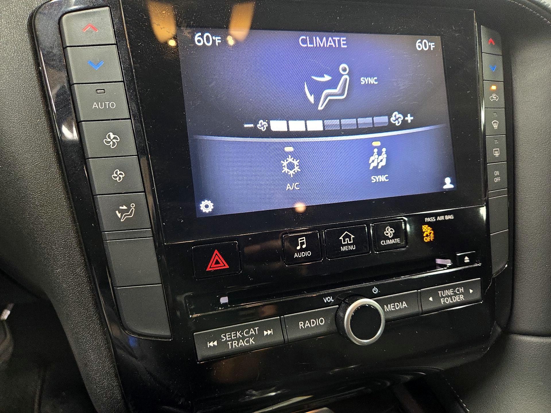 Thumbnail: 2019 INFINITI QX50 - 16