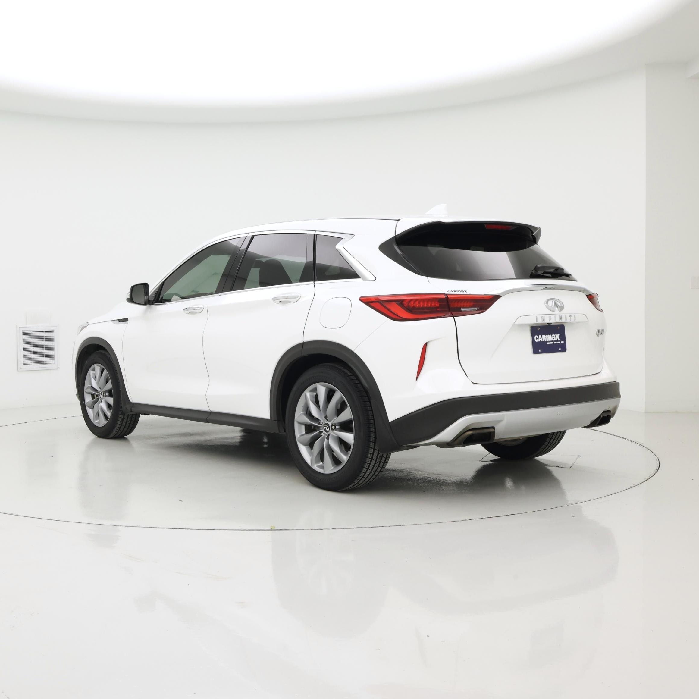 Thumbnail: 2019 INFINITI QX50 - 2