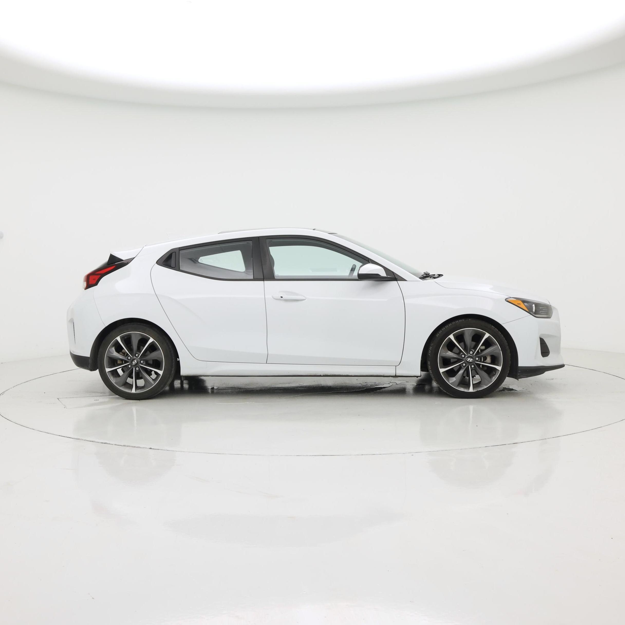 Thumbnail: 2019 Hyundai Veloster - 7