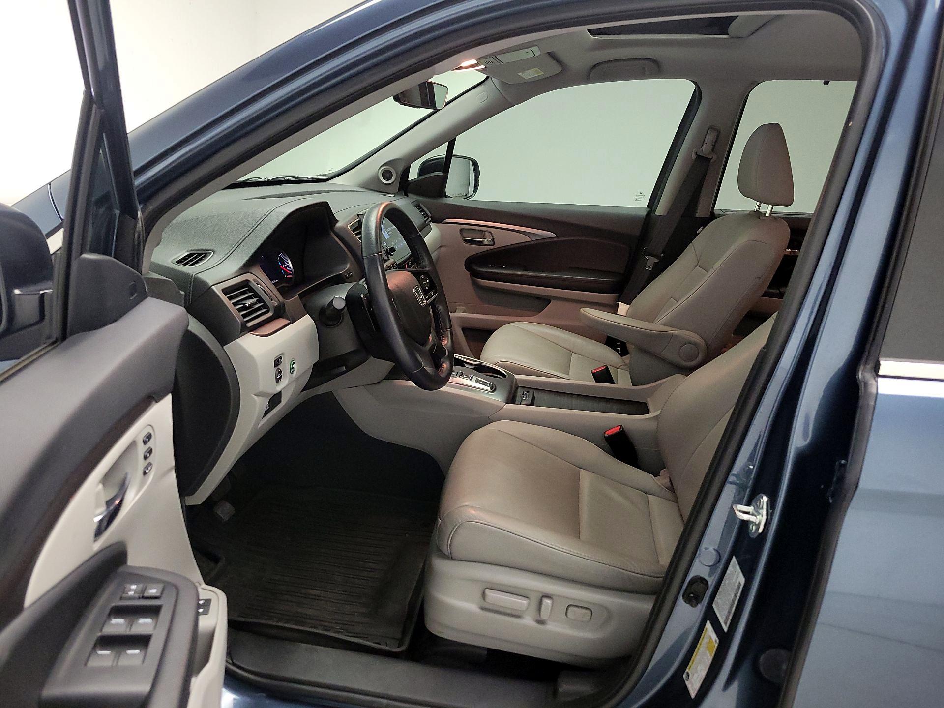 Thumbnail: 2021 Honda Pilot - 11