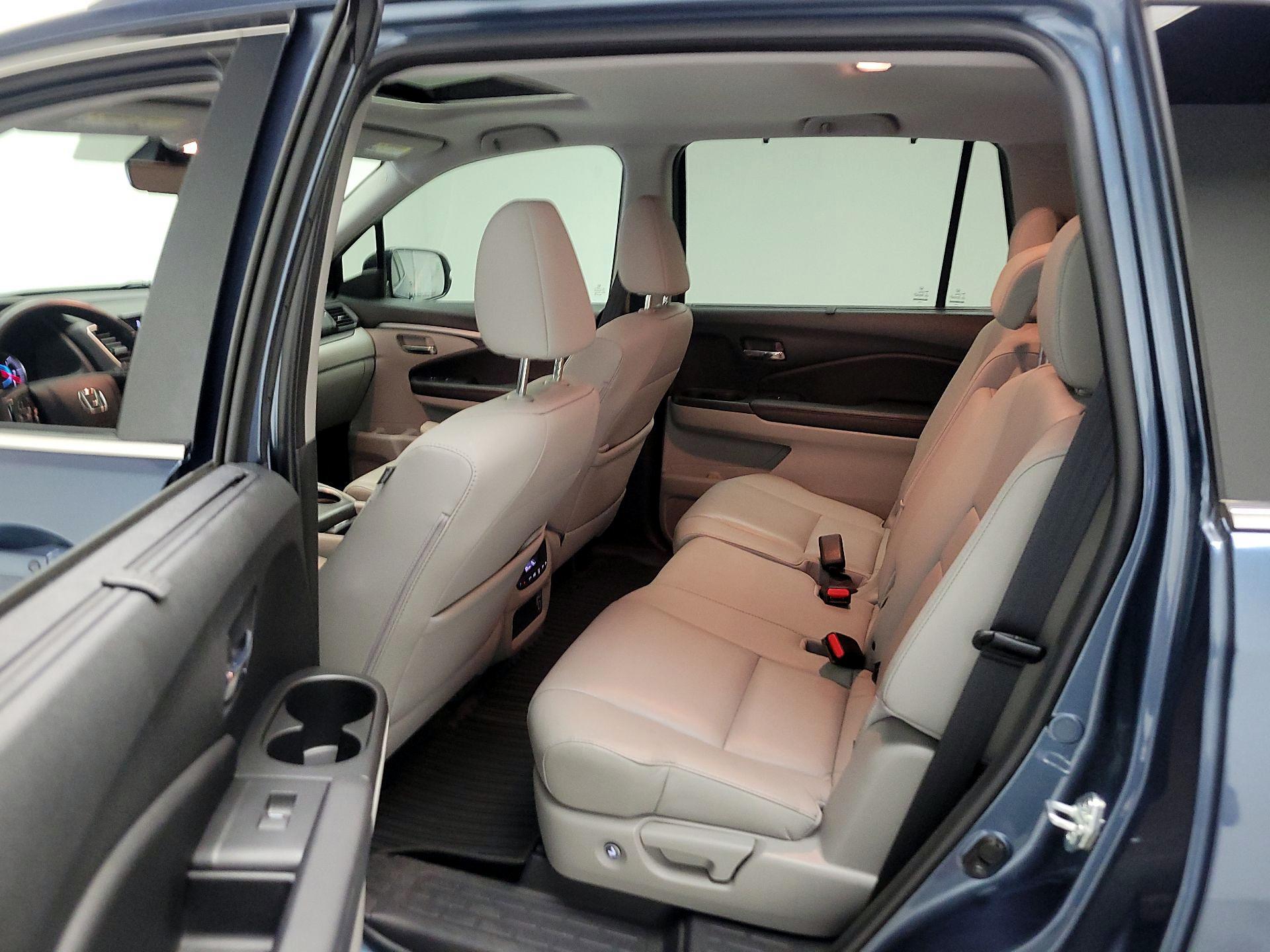 Thumbnail: 2021 Honda Pilot - 20