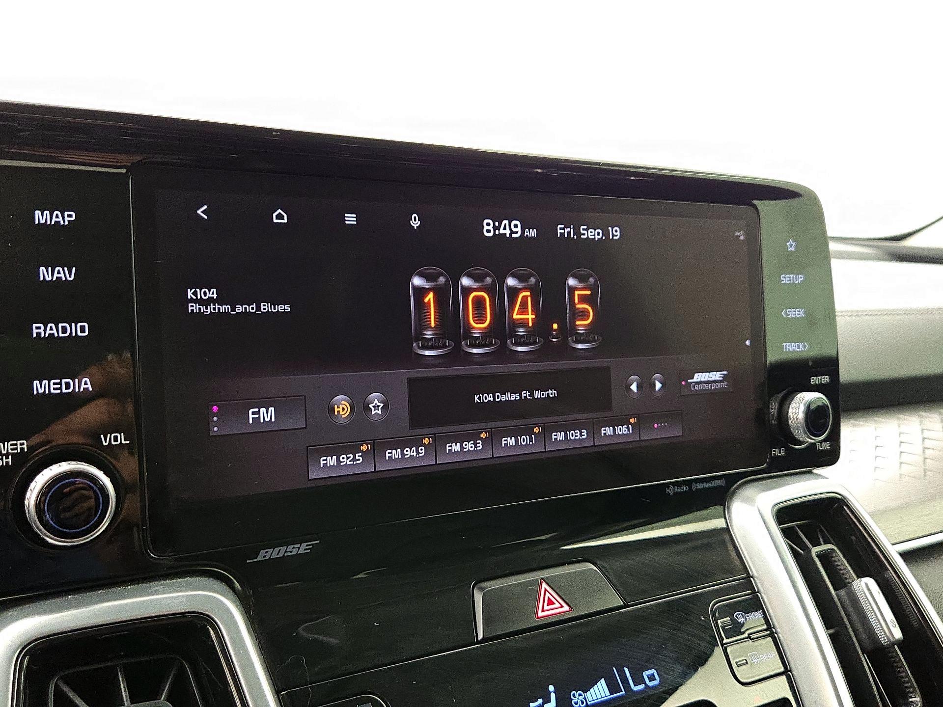 Thumbnail: 2021 Kia Sorento - 16