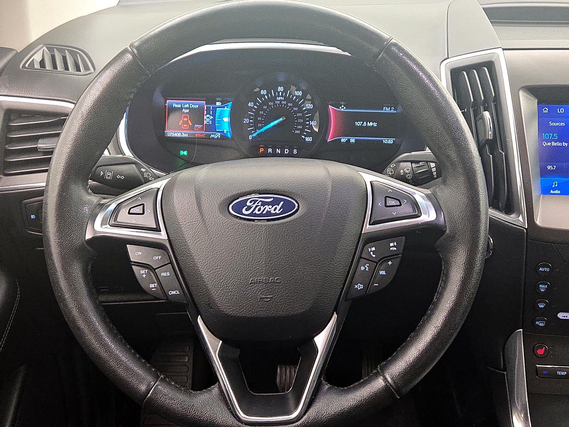 Thumbnail: 2020 Ford Edge - 10