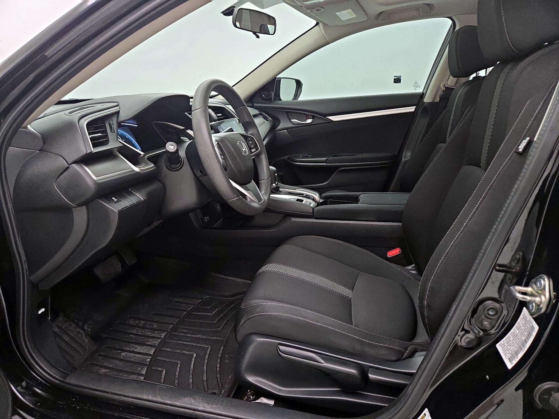Thumbnail: 2016 Honda Civic - 11